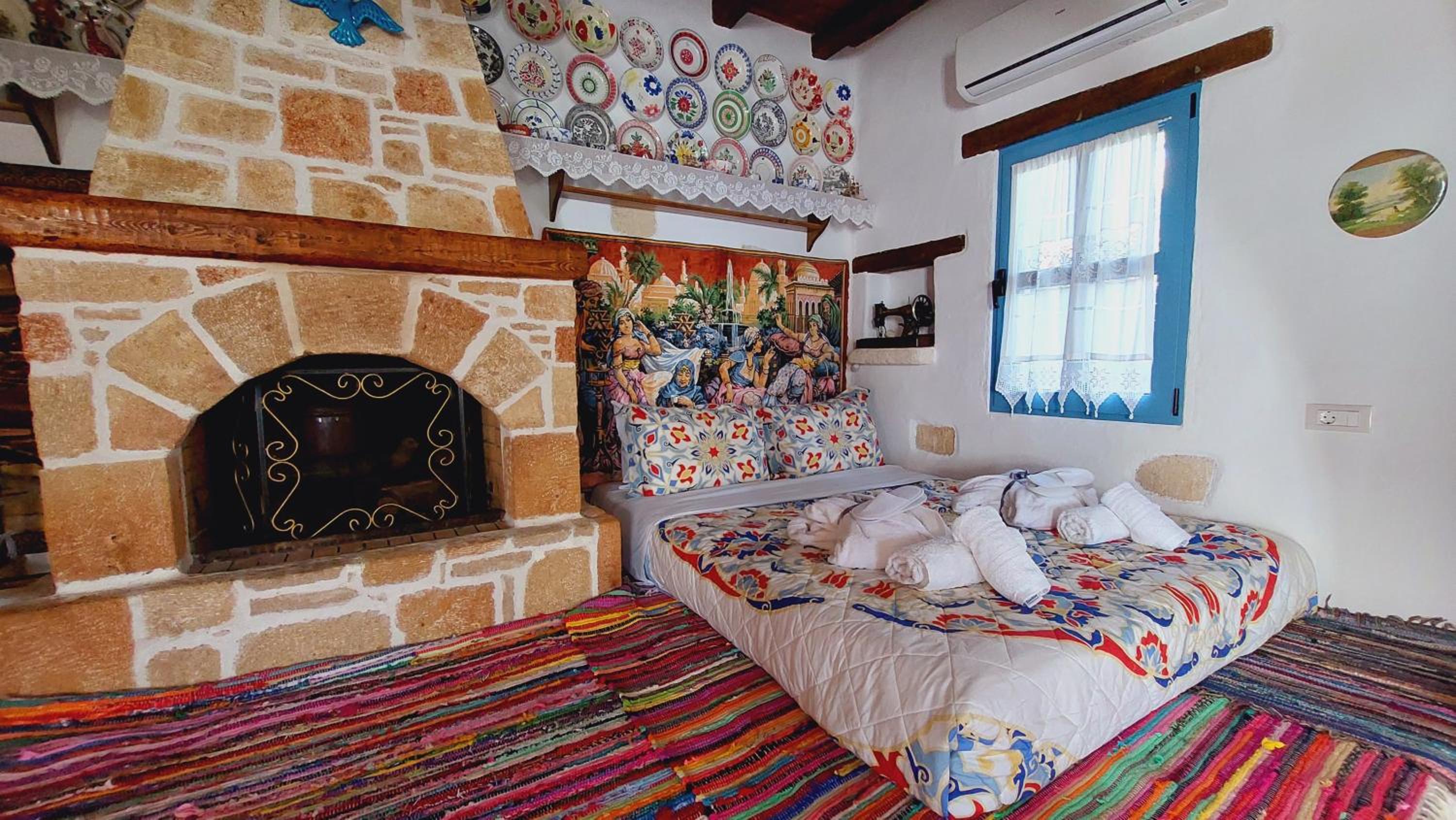 One-Bedroom House