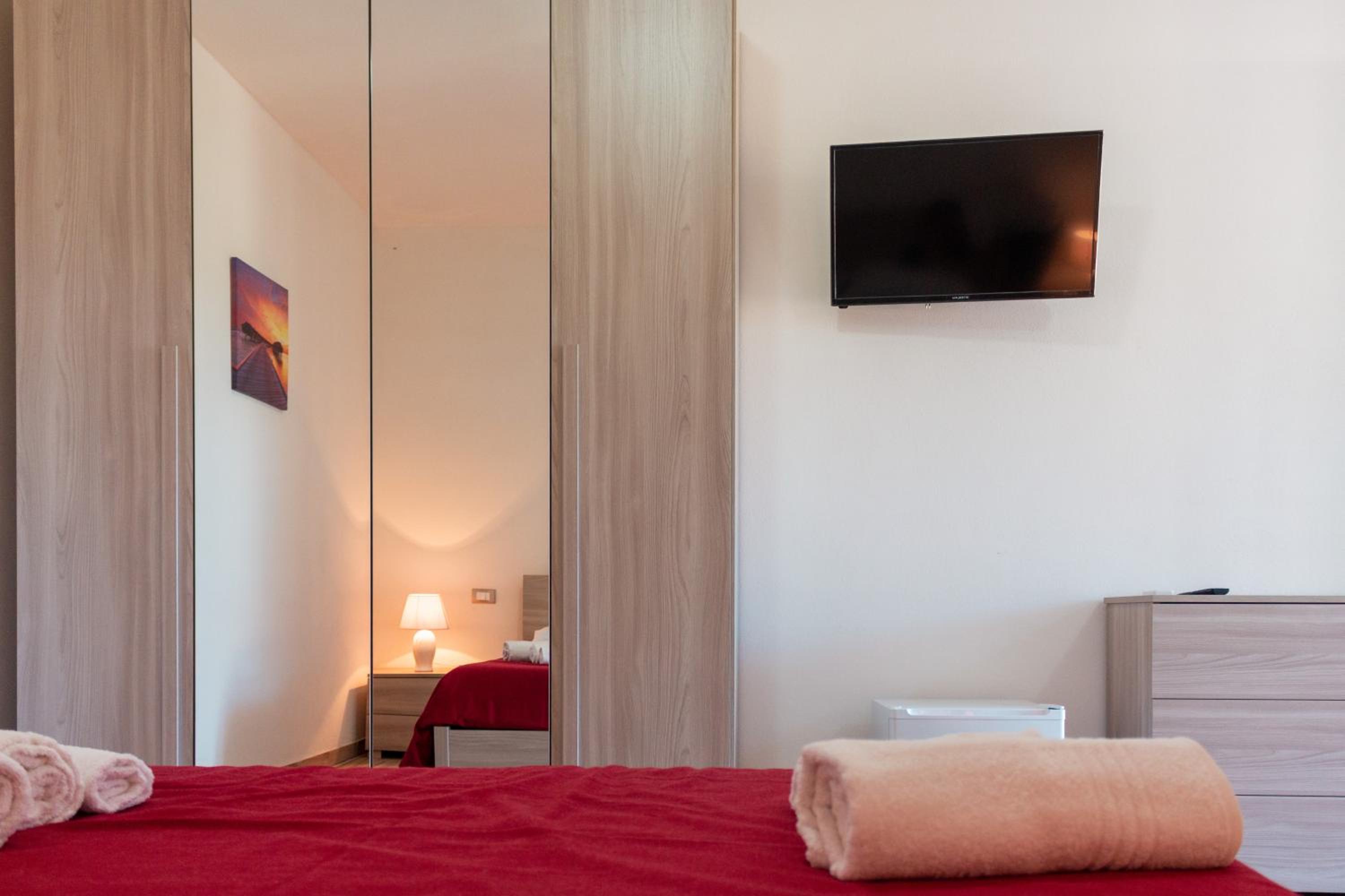 Double Room with Garden View - Photo 36