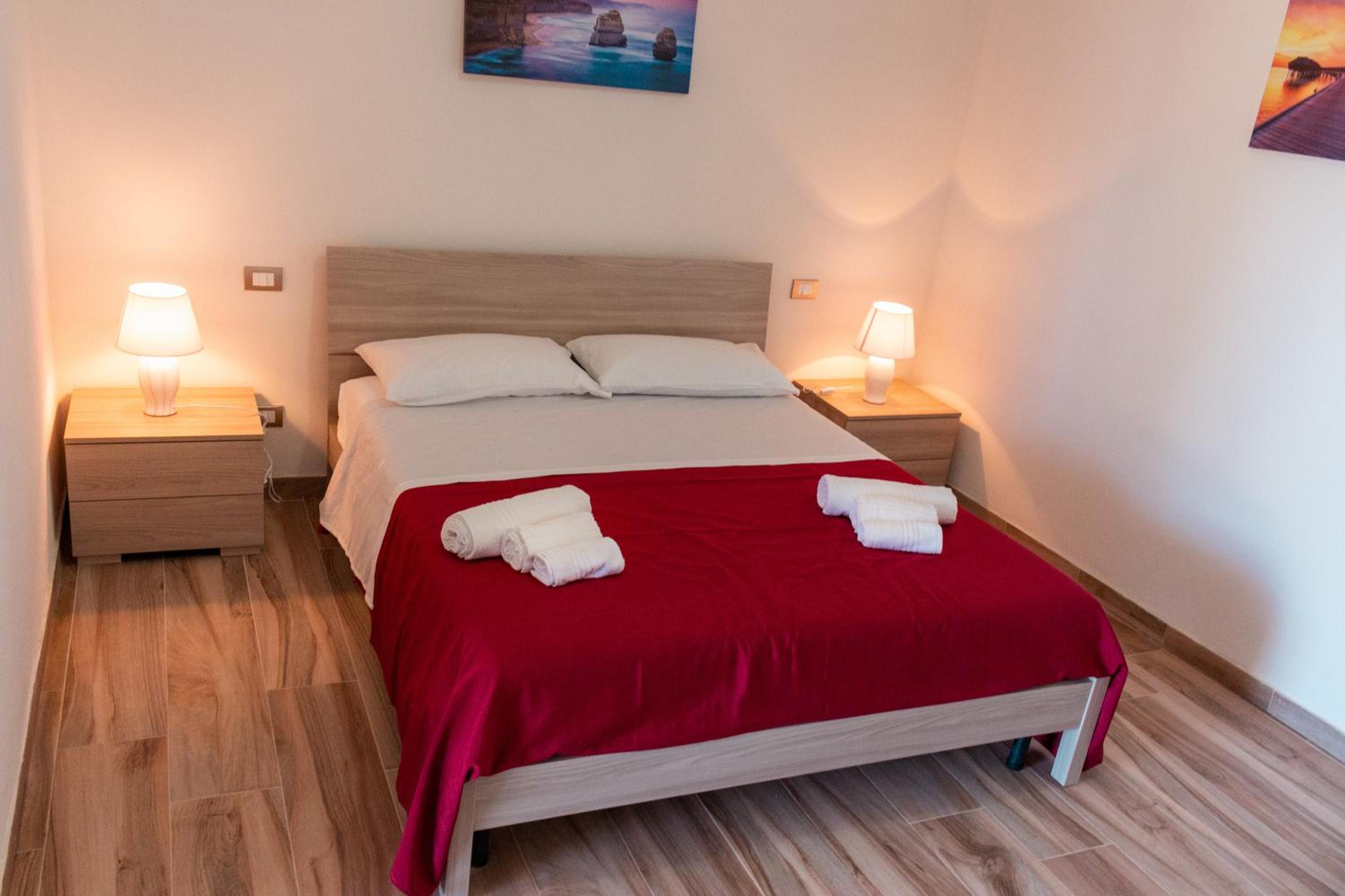 Double Room with Garden View - Photo 1
