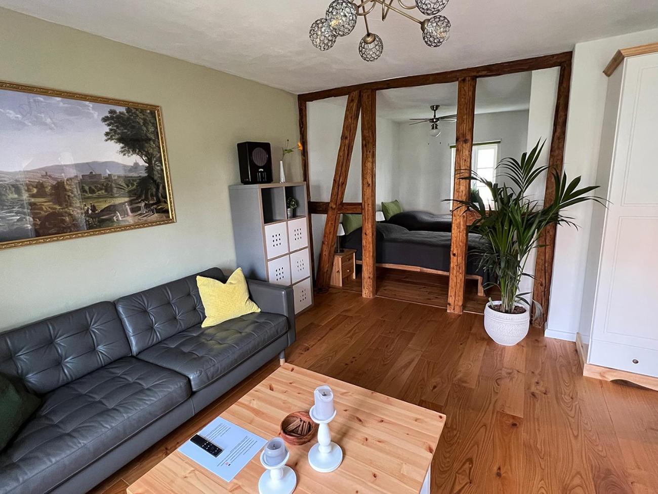 One-Bedroom Apartment - Photo 1