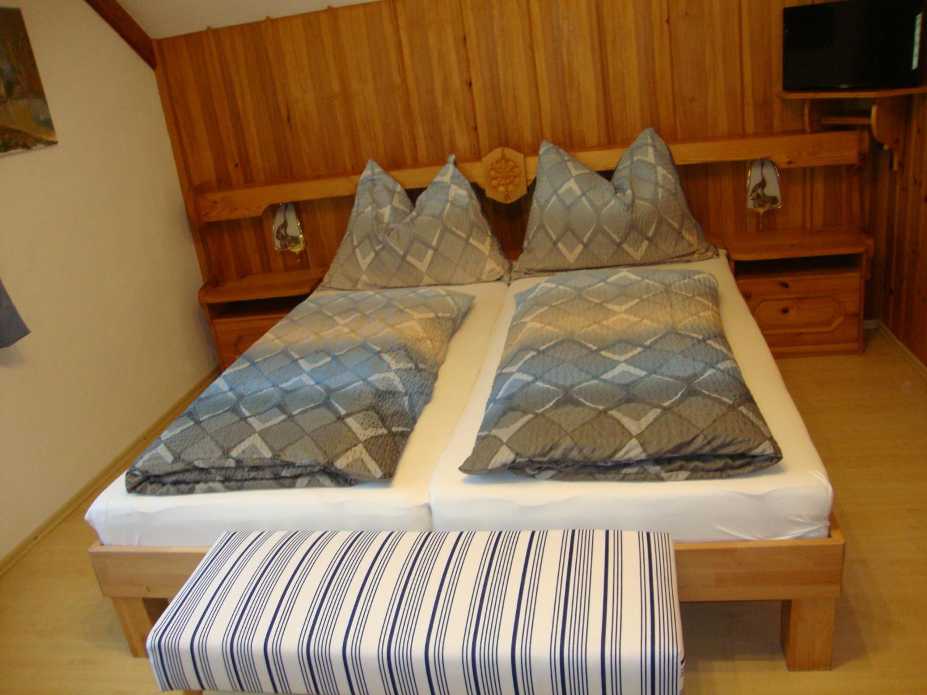 Apartment with Mountain View photo 2