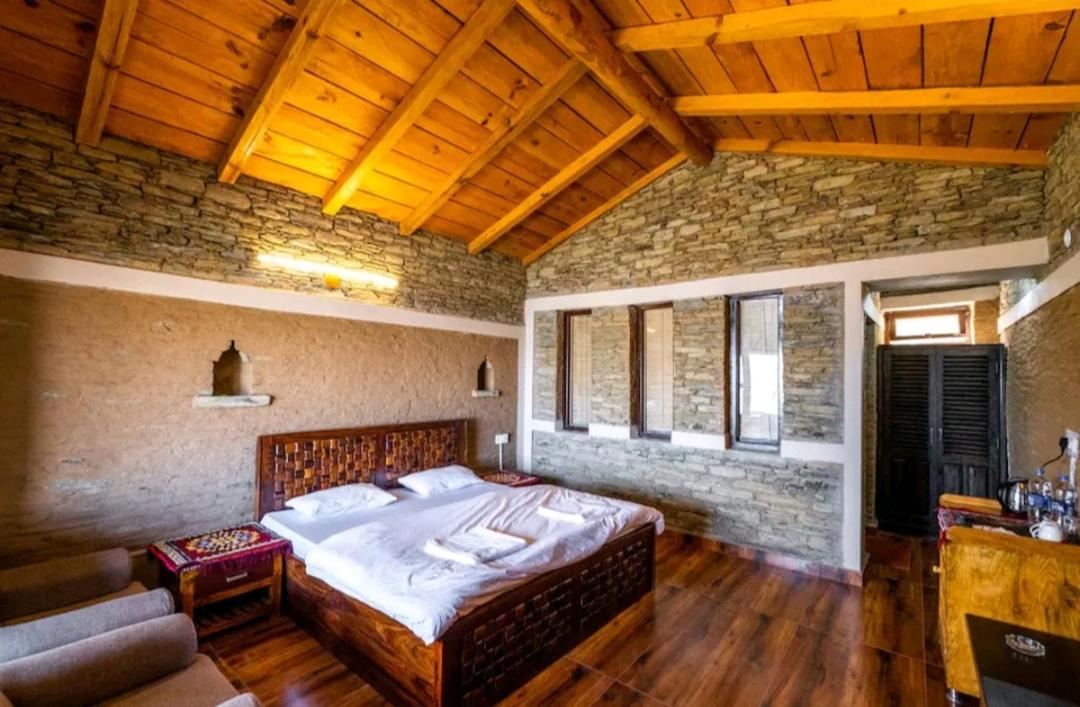 Deluxe Double or Twin Room with Mountain View photo 3