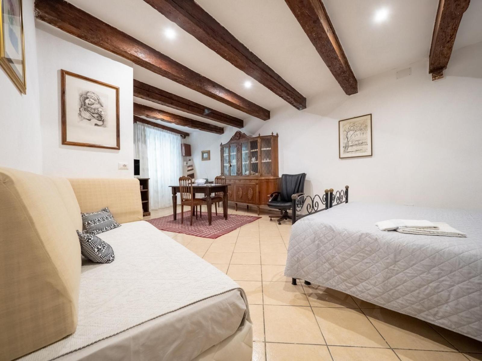 Double Room with Private Bathroom