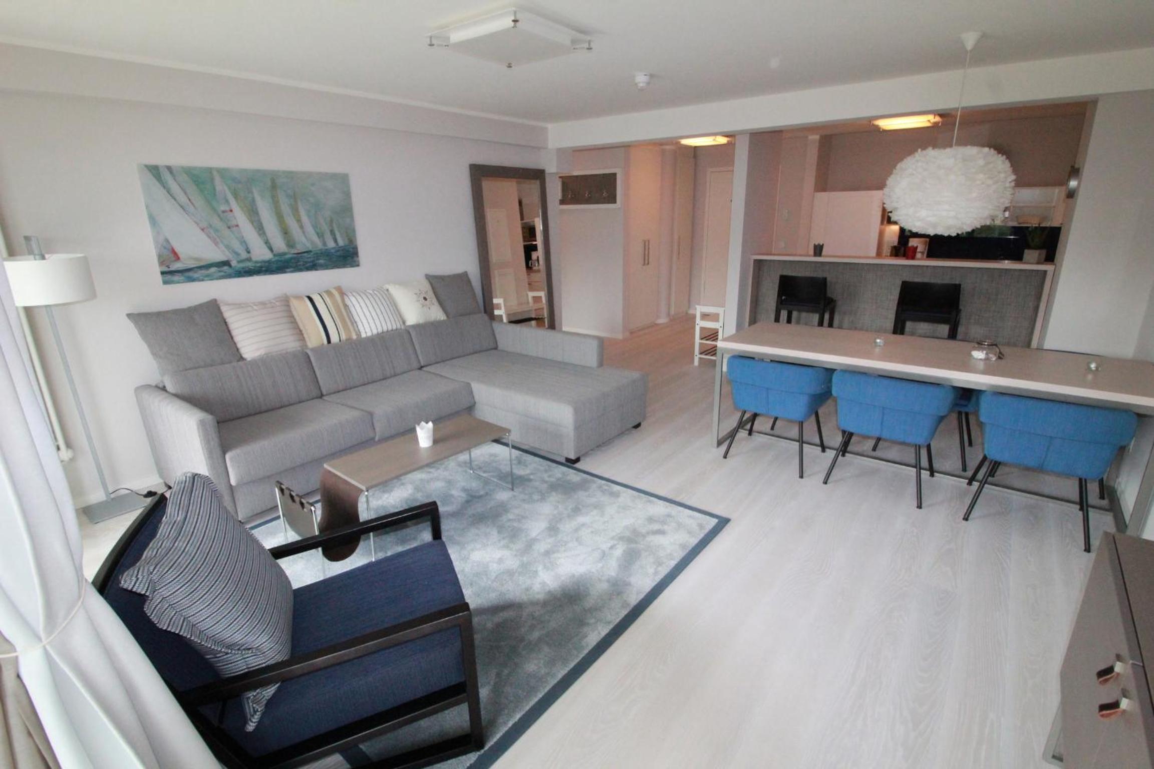 Apartment photo 1