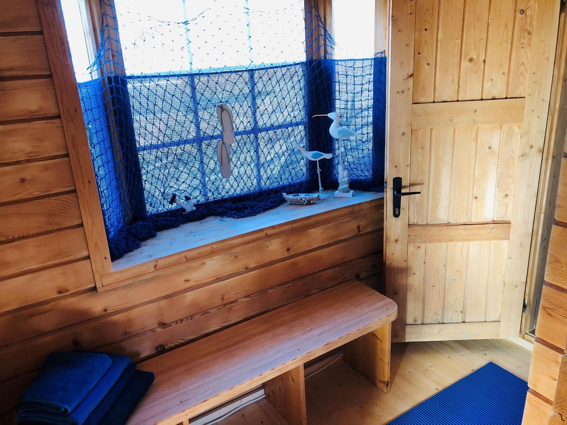 Two-Bedroom House - Photo 11