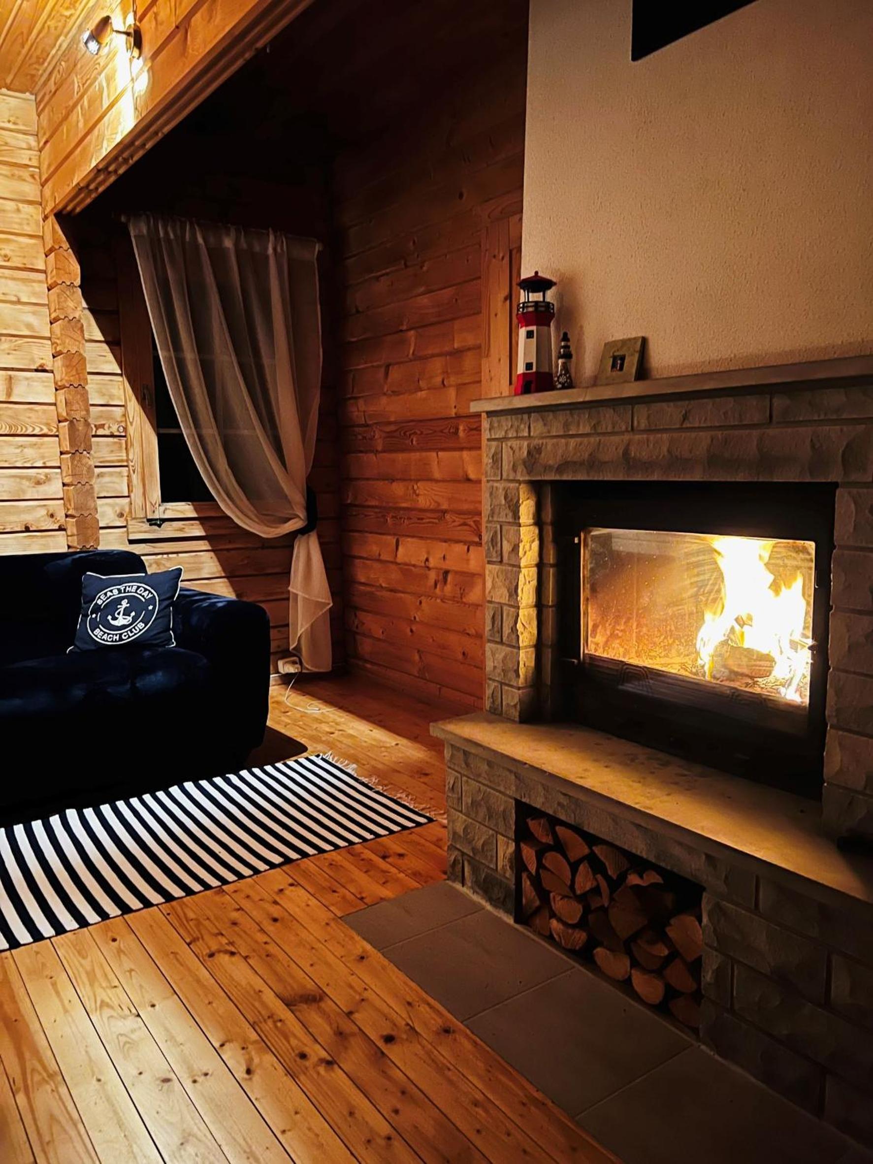 Two-Bedroom House - Photo 1
