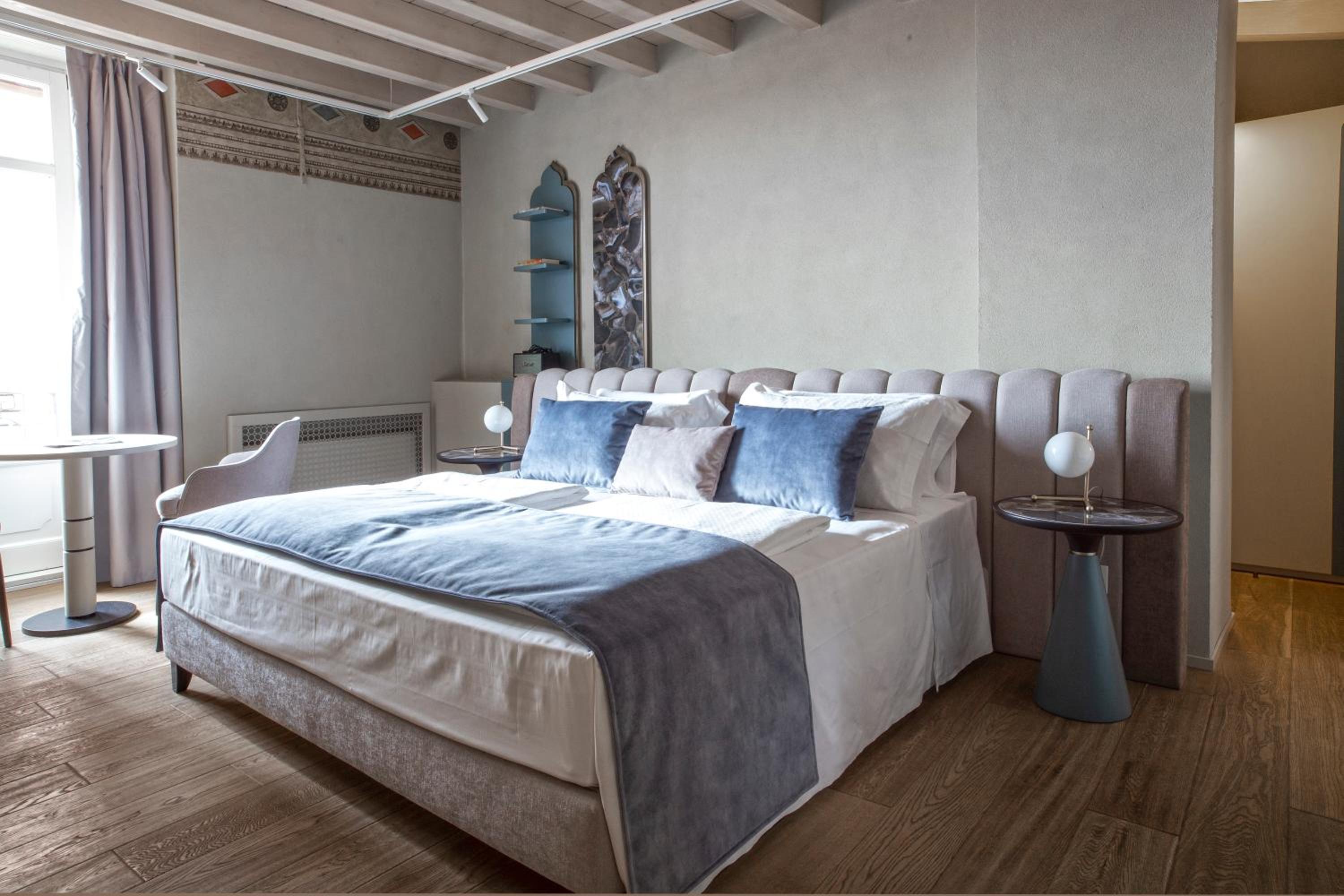 Deluxe Double Room with Spa Bath