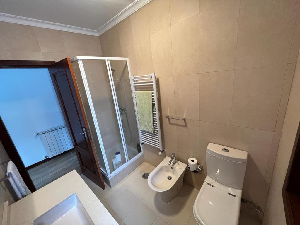 Double Room with Private Bathroom photo 2