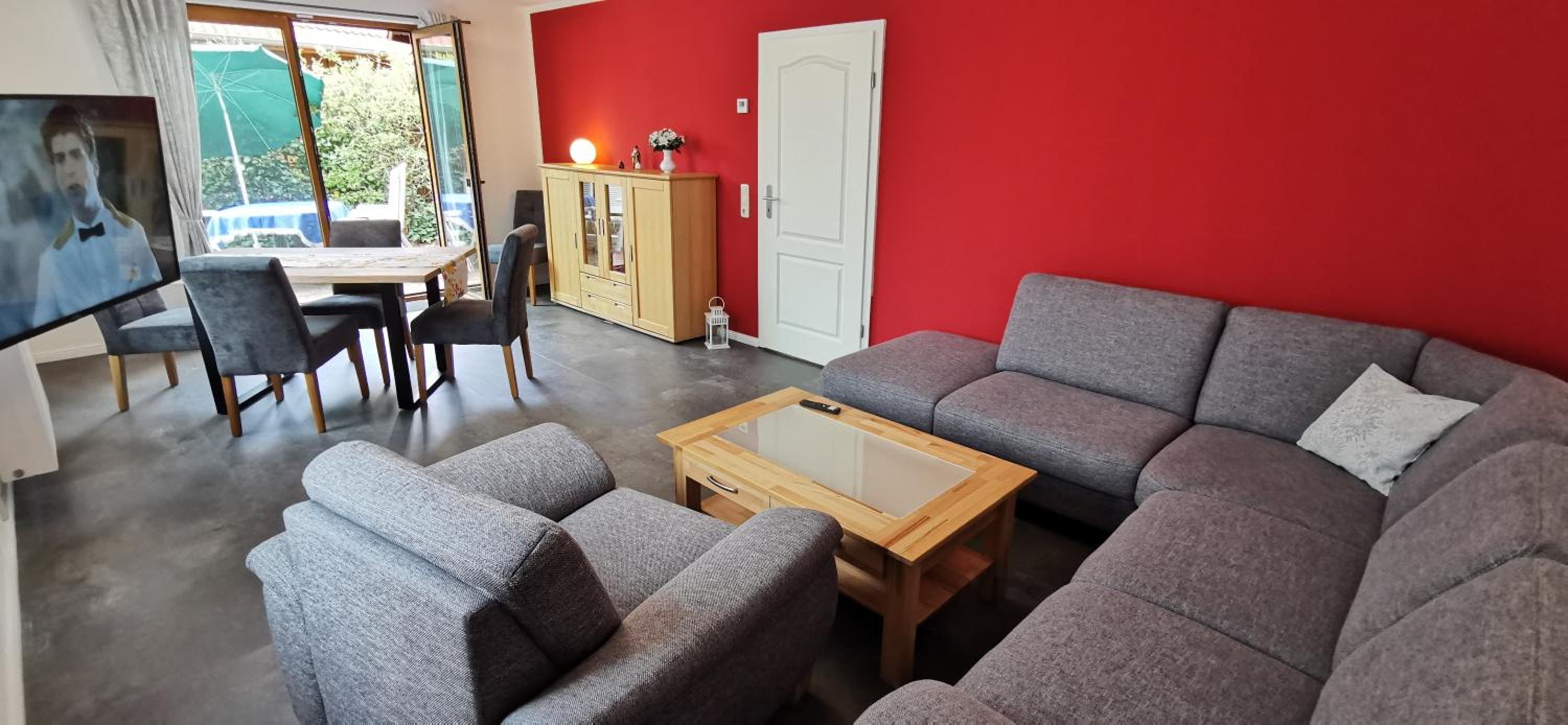 Two-Bedroom House photo 1