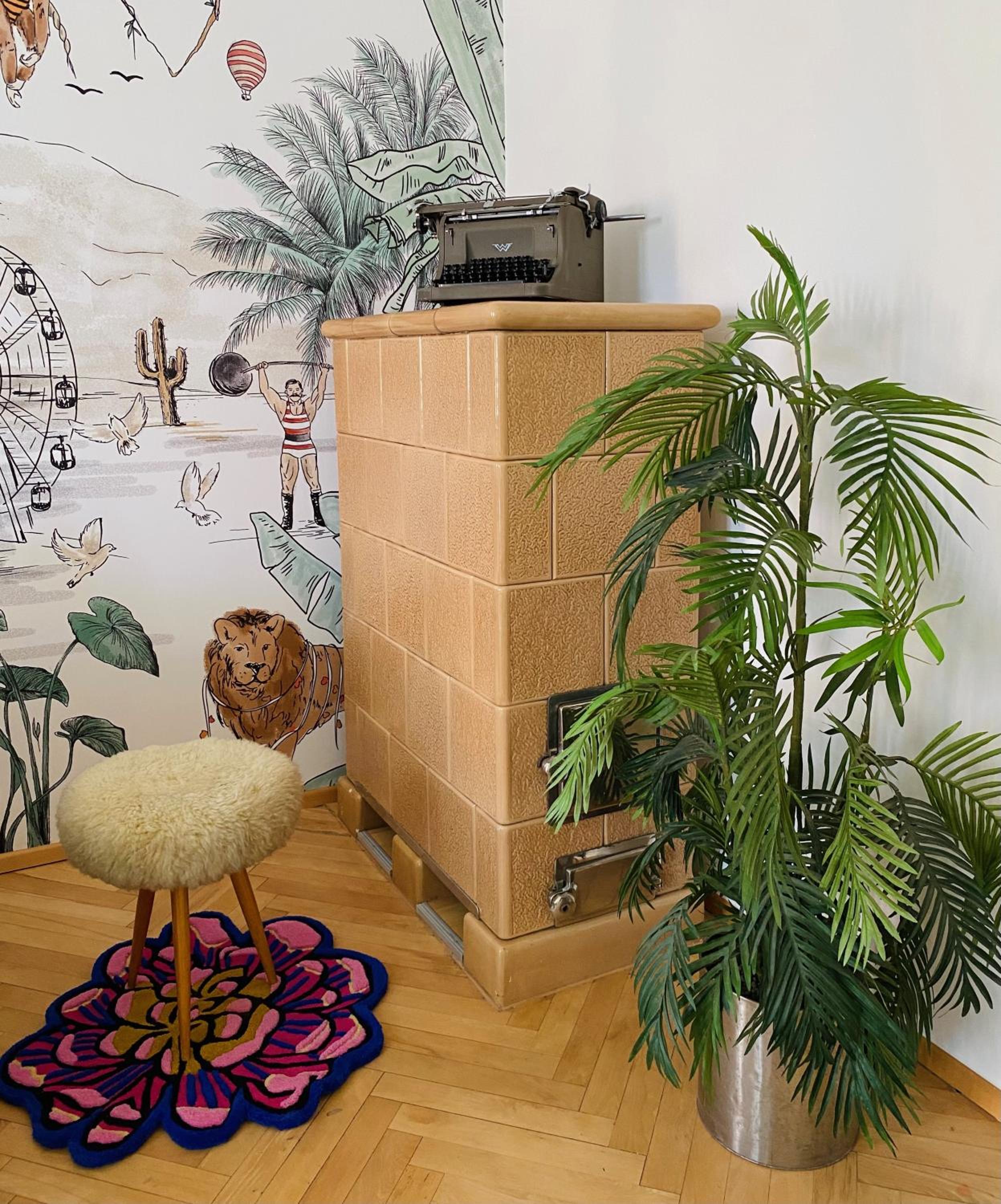 One-Bedroom Apartment - Photo 9