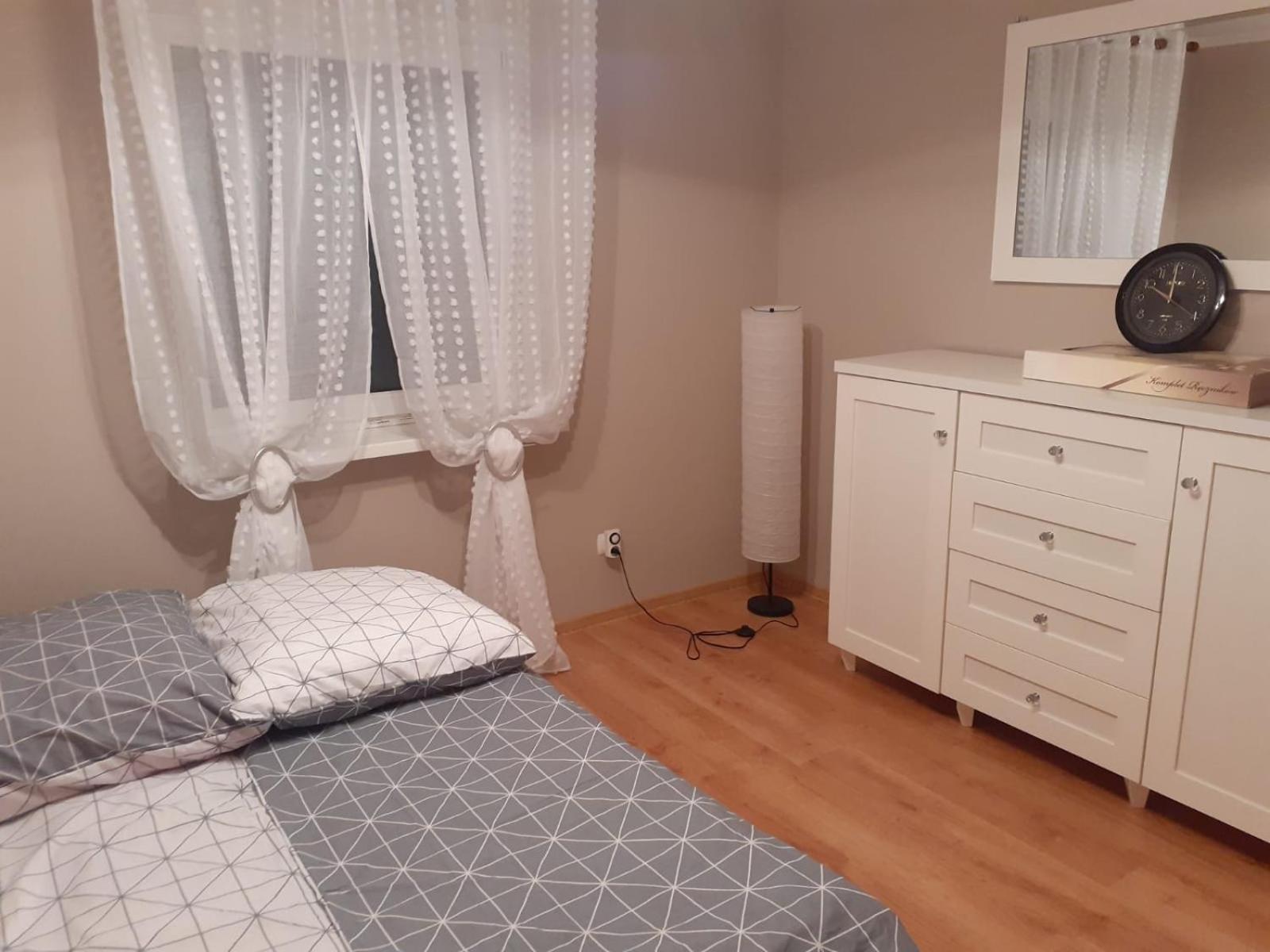 Two-Bedroom House photo 3