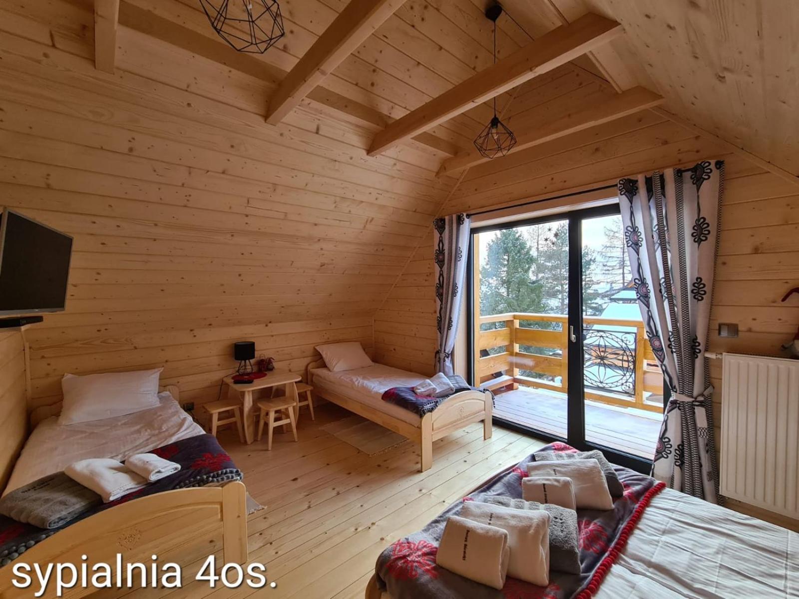 Three-Bedroom House photo 1