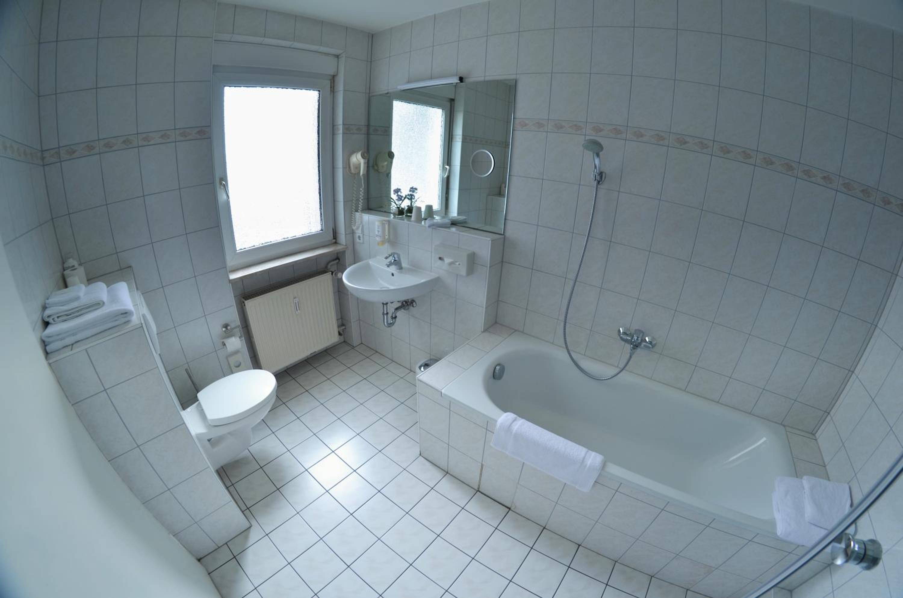 Large Double Room photo 3
