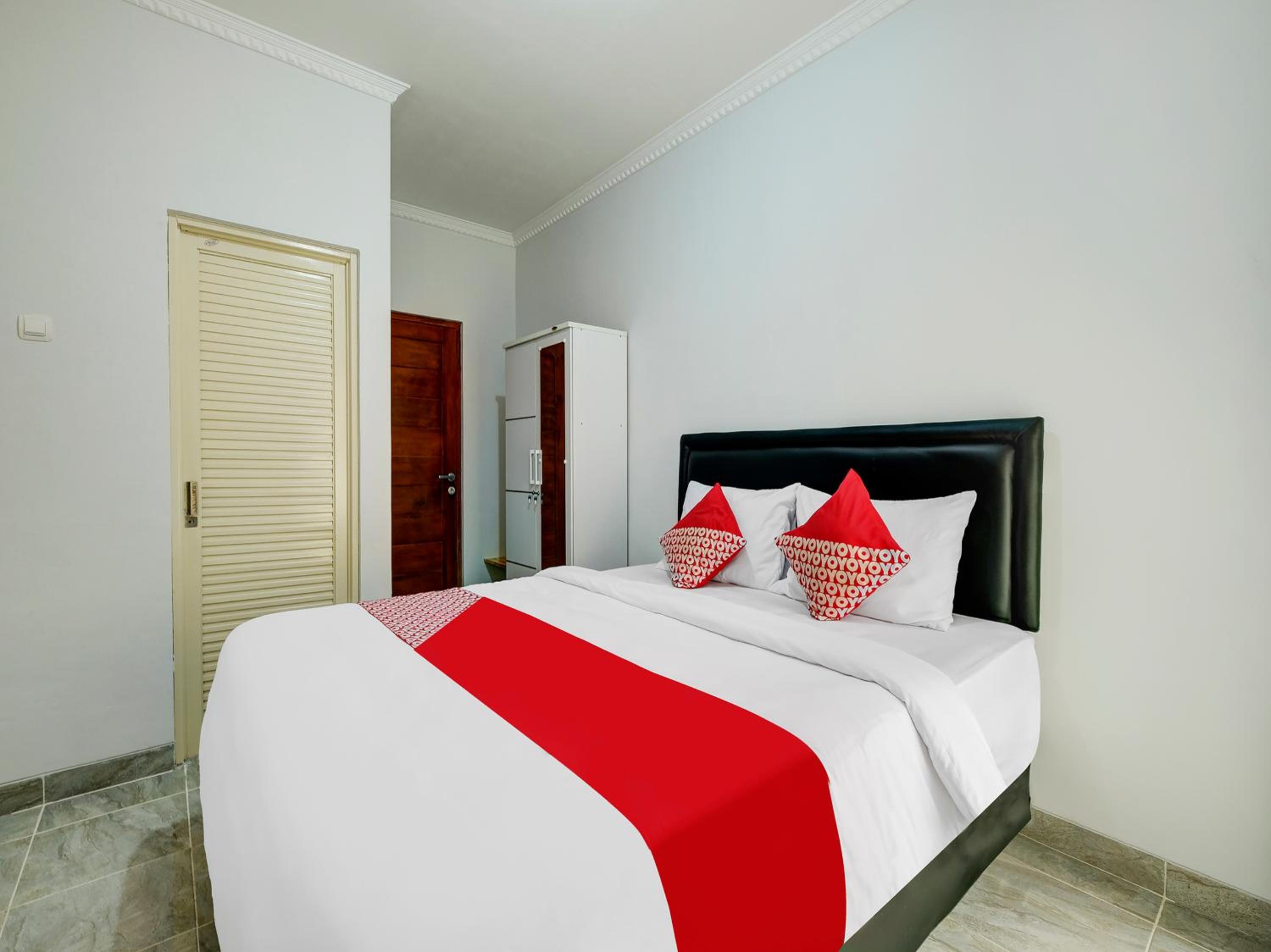 Standard Double Room - Photo 3