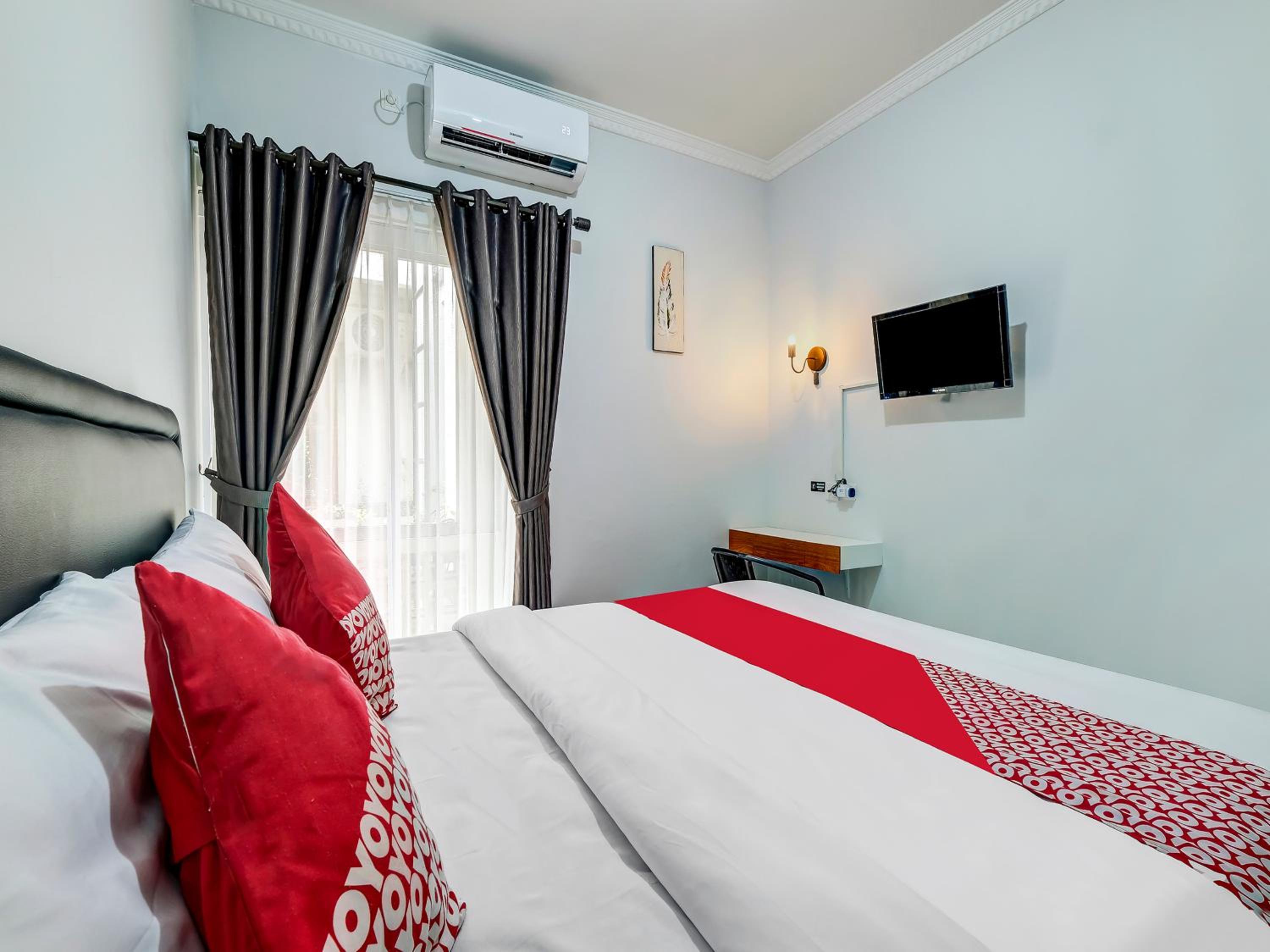Standard Double Room - Photo 6