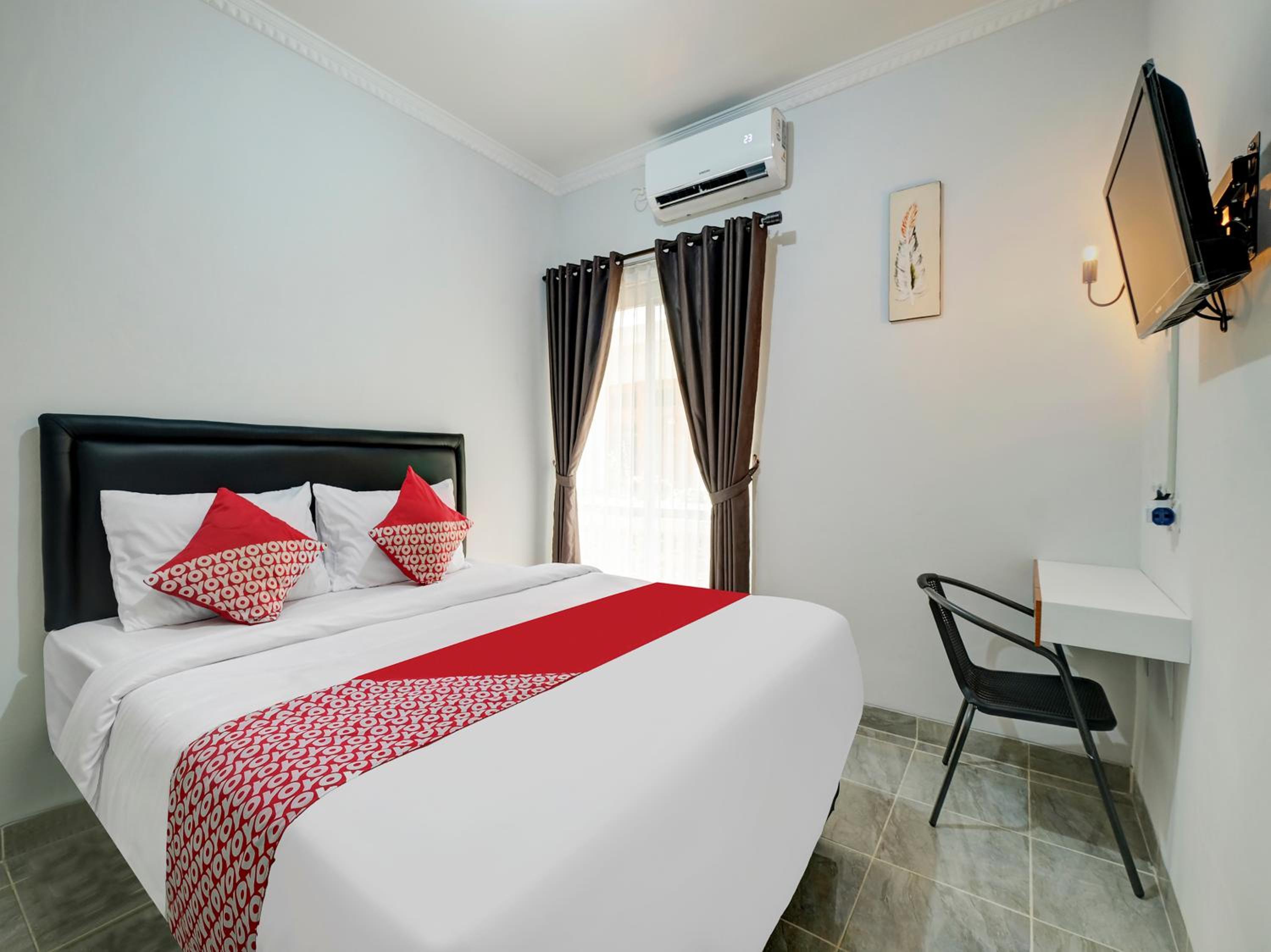 Standard Double Room - Photo 1