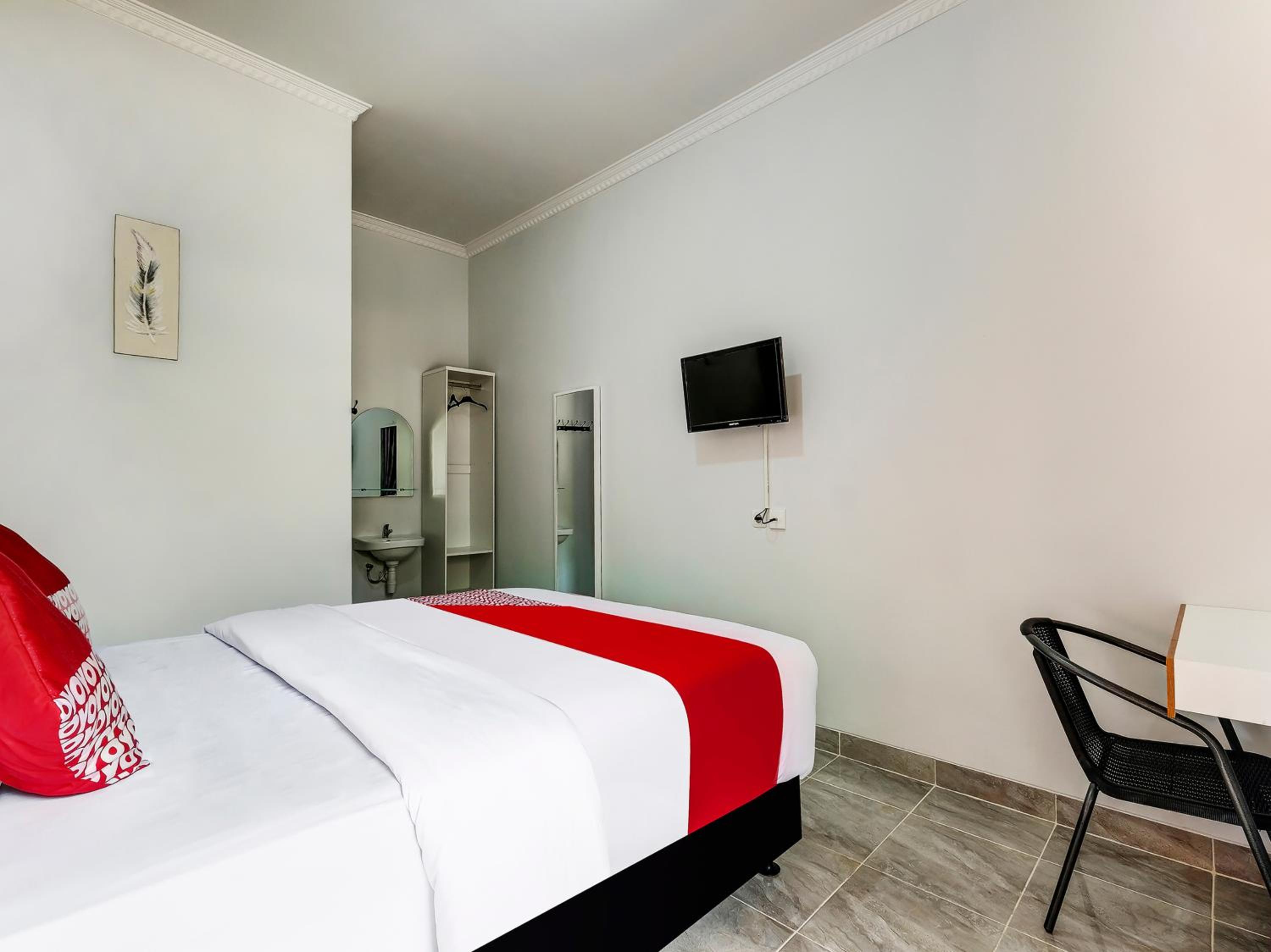 Deluxe Double Room - Photo 3