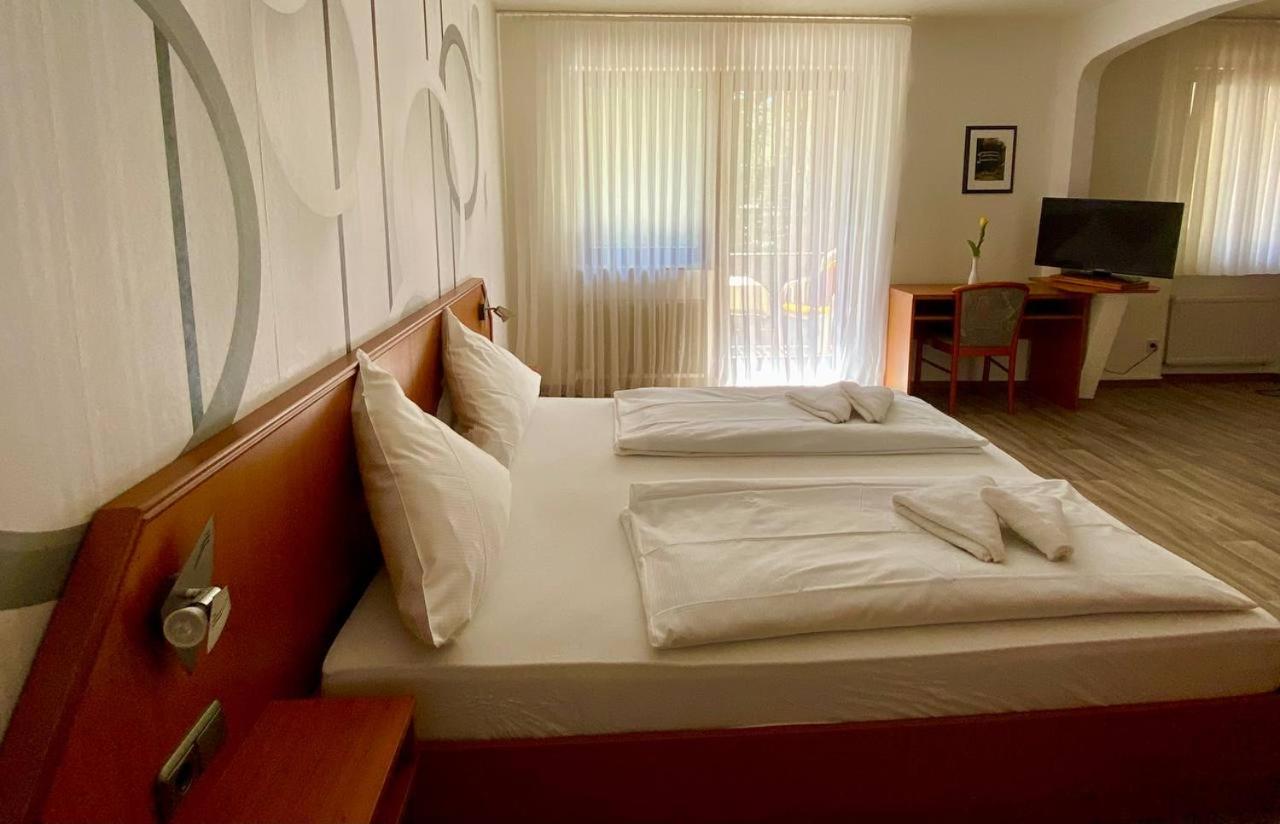 Double Room with Balcony photo 3