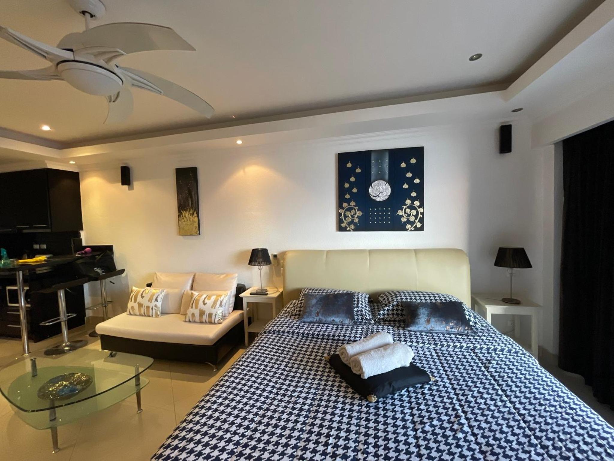 Studio Apartment with Sea View - Photo 22