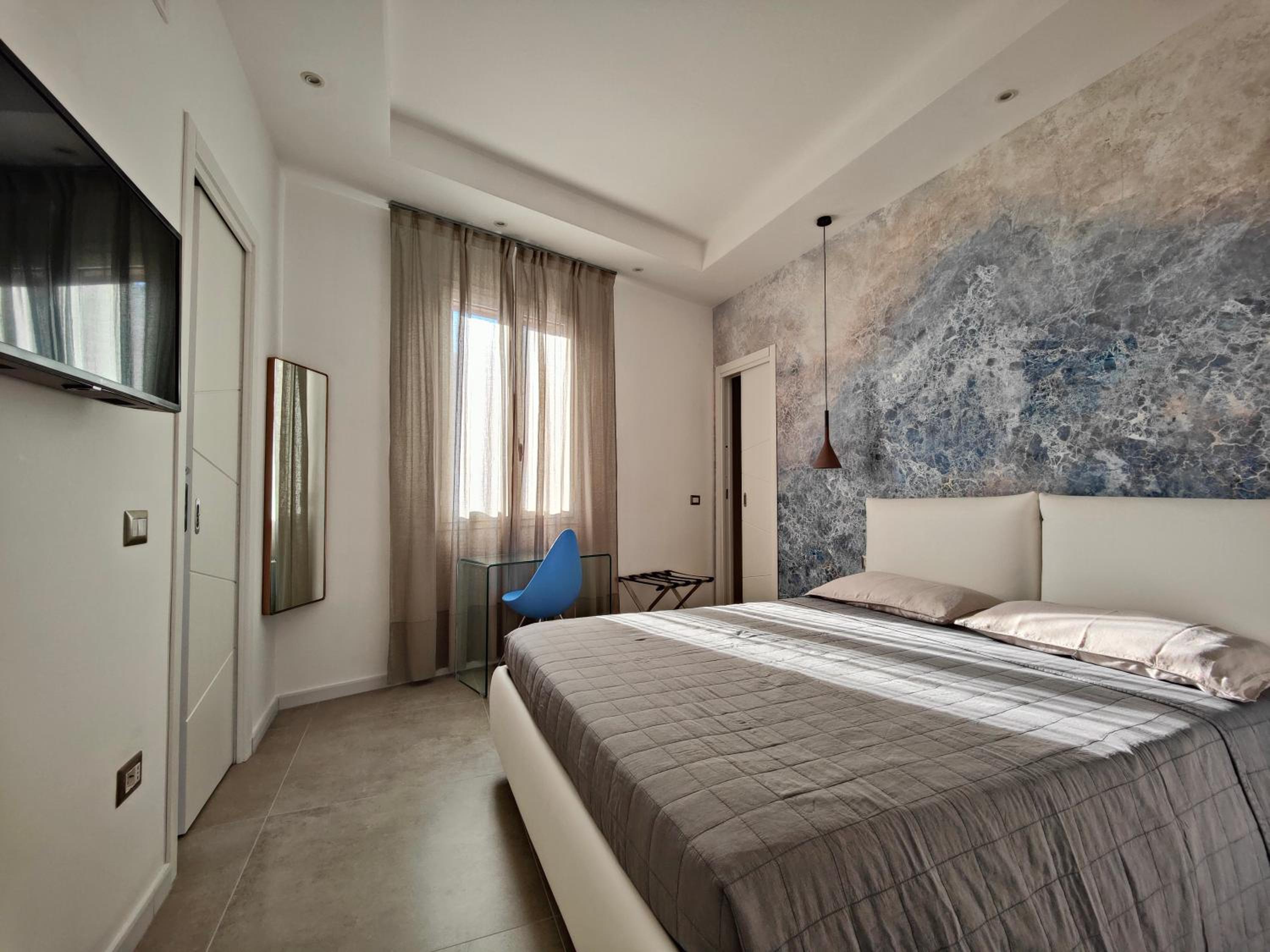 Double Room with Private Bathroom photo 1