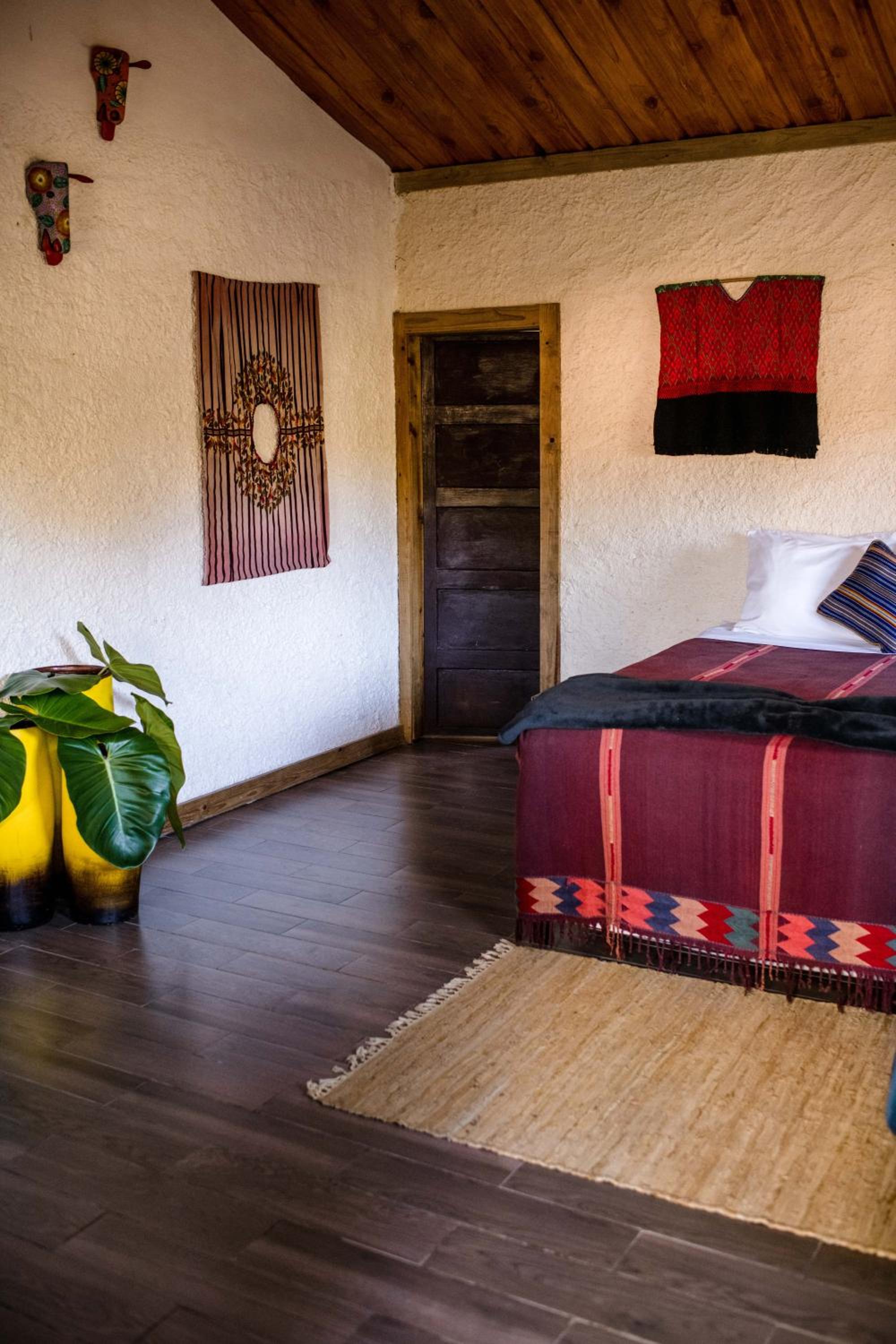 Deluxe Queen Room photo 2