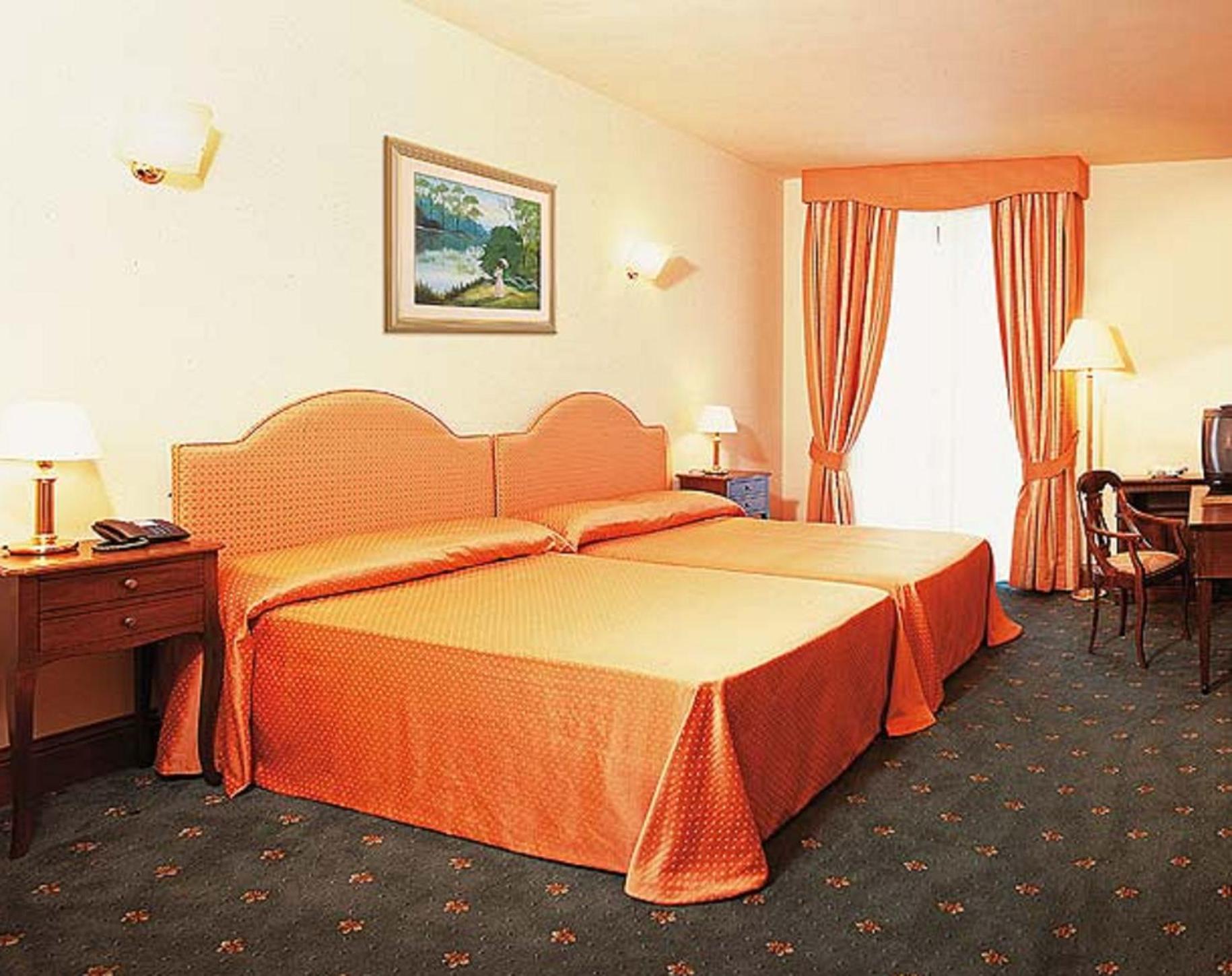 Superior Double or Twin Room - Photo 4