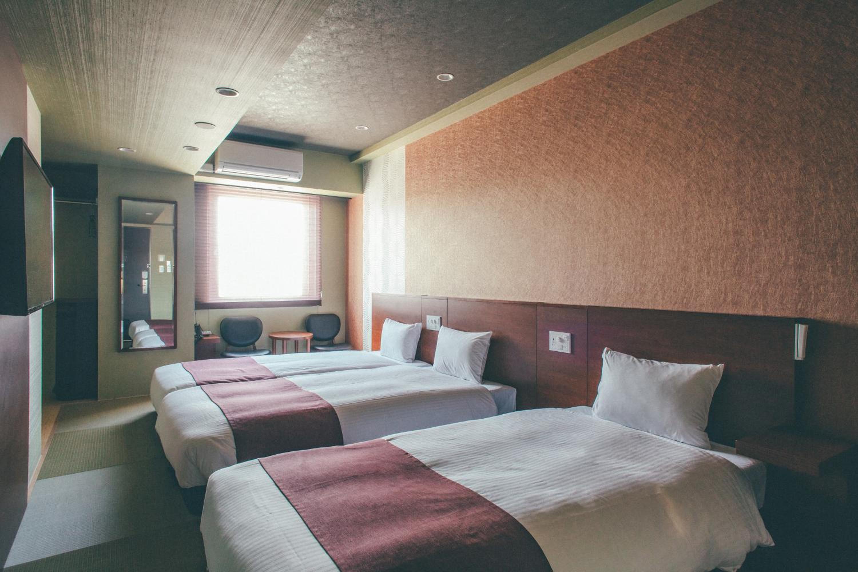 Japanese-Style Triple Room - Non-Smoking photo 1