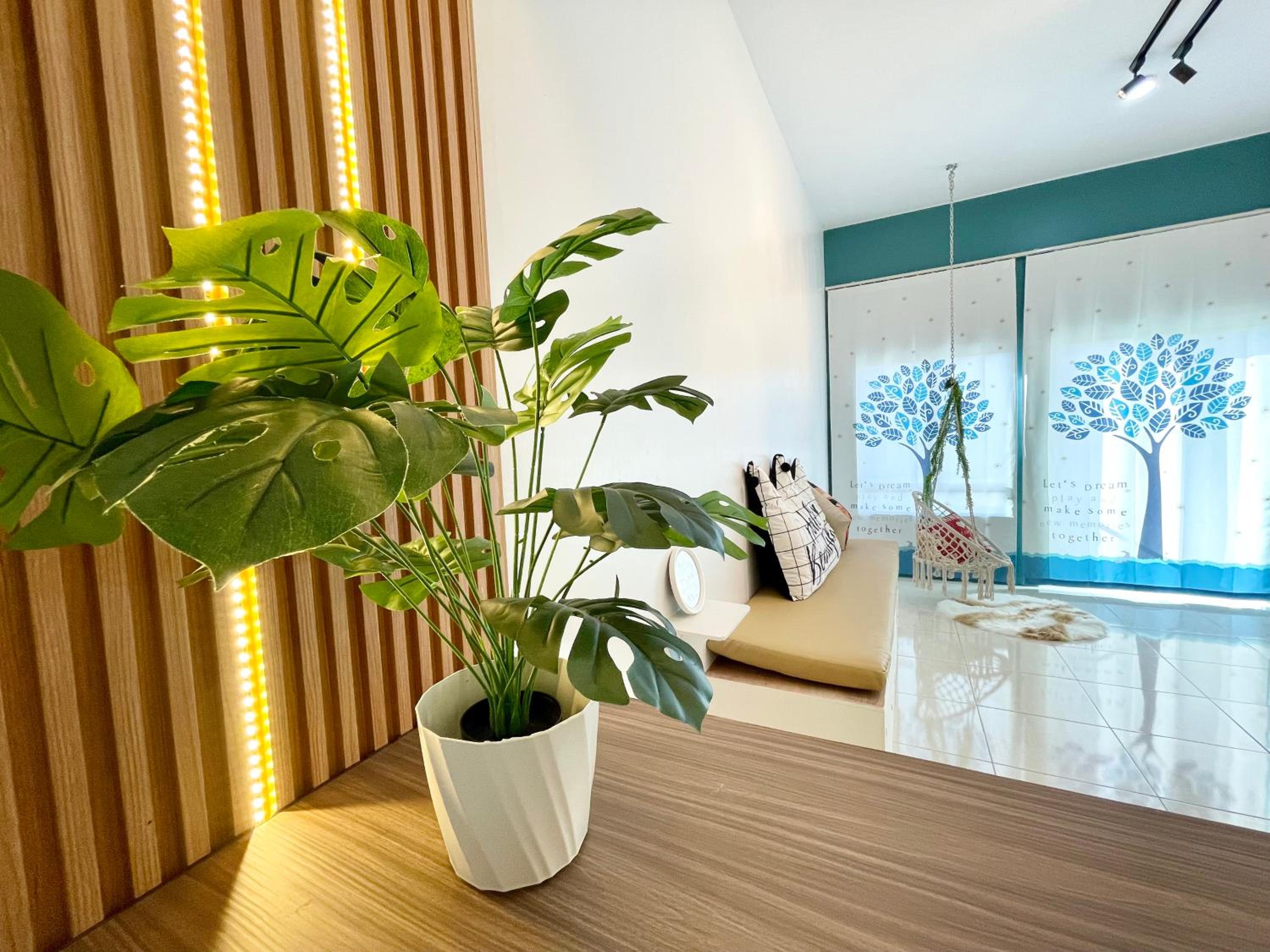 Three-Bedroom Apartment - Photo 15