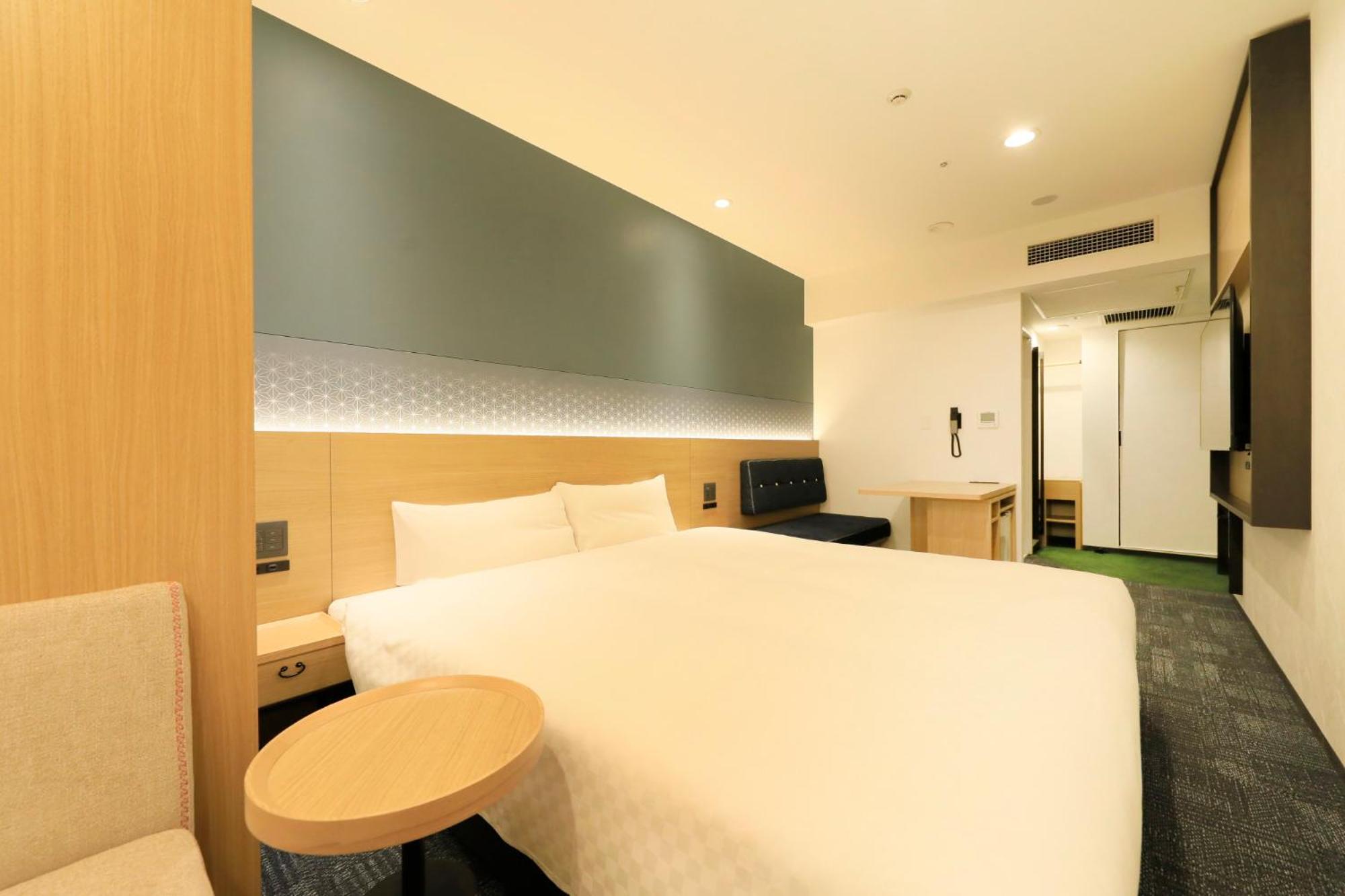 Deluxe Double Room - Non-Smoking photo 3