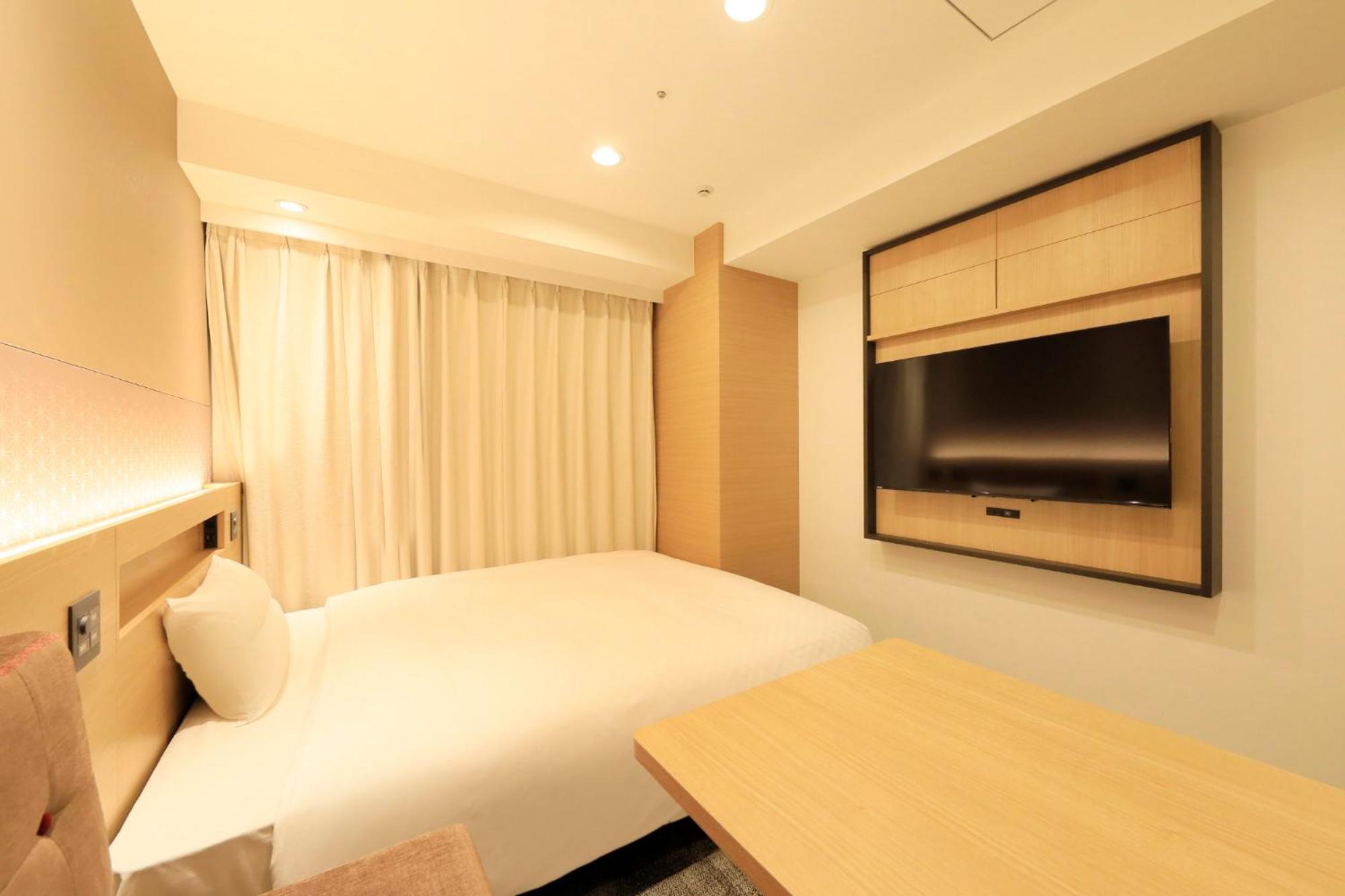 Double Room - Non-Smoking - Photo 2