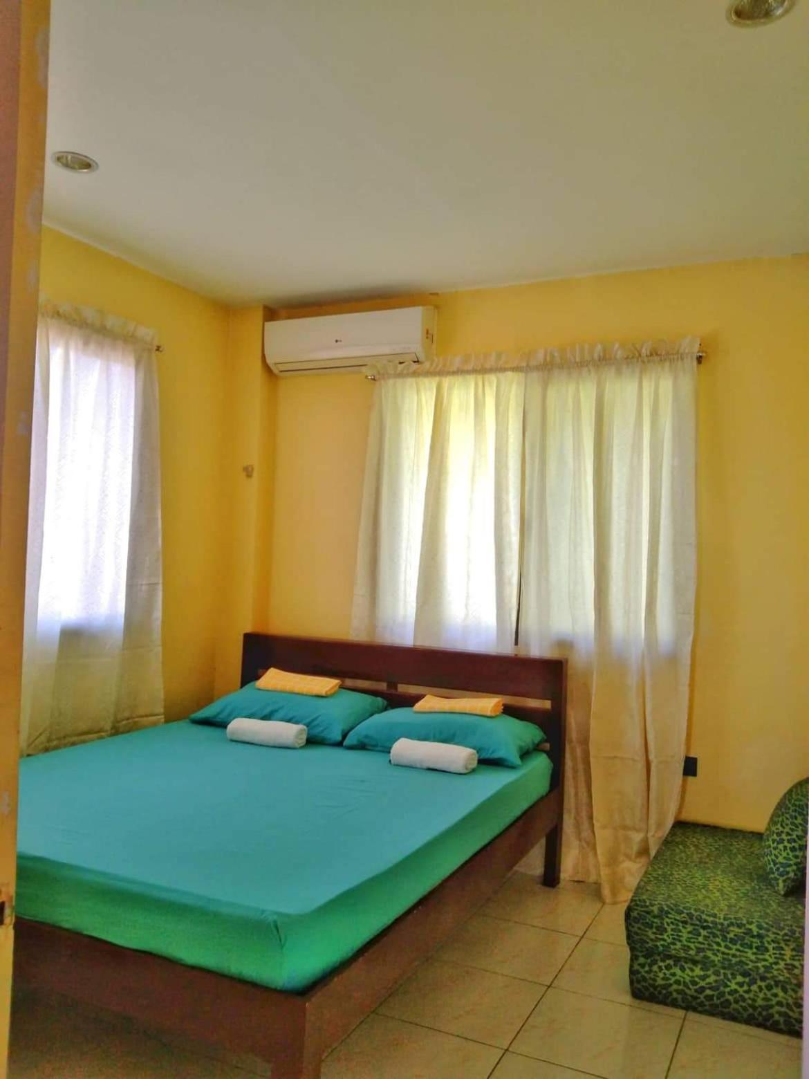 Standard Double Room - Photo 4