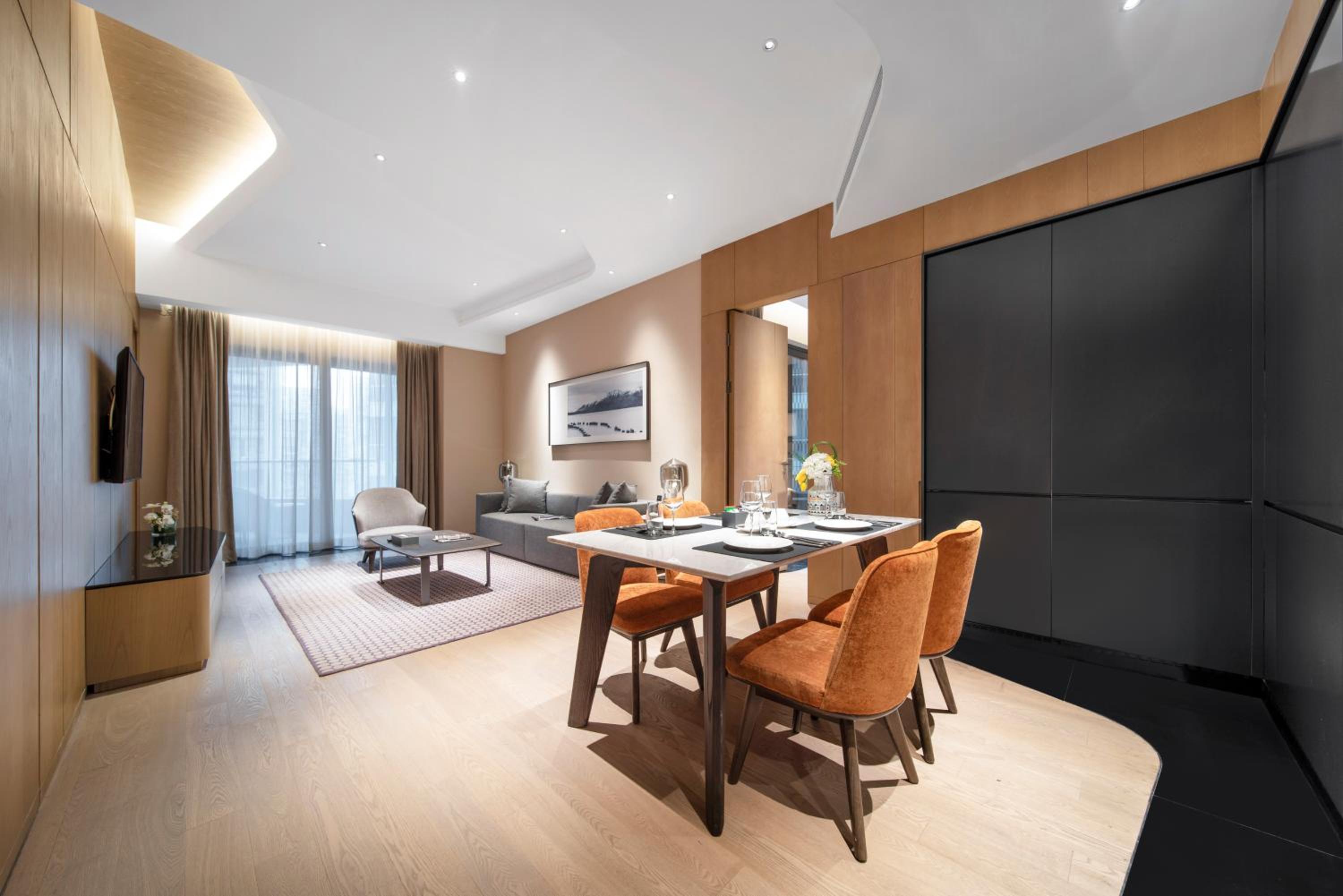 Double Room with Balcony - Photo 6
