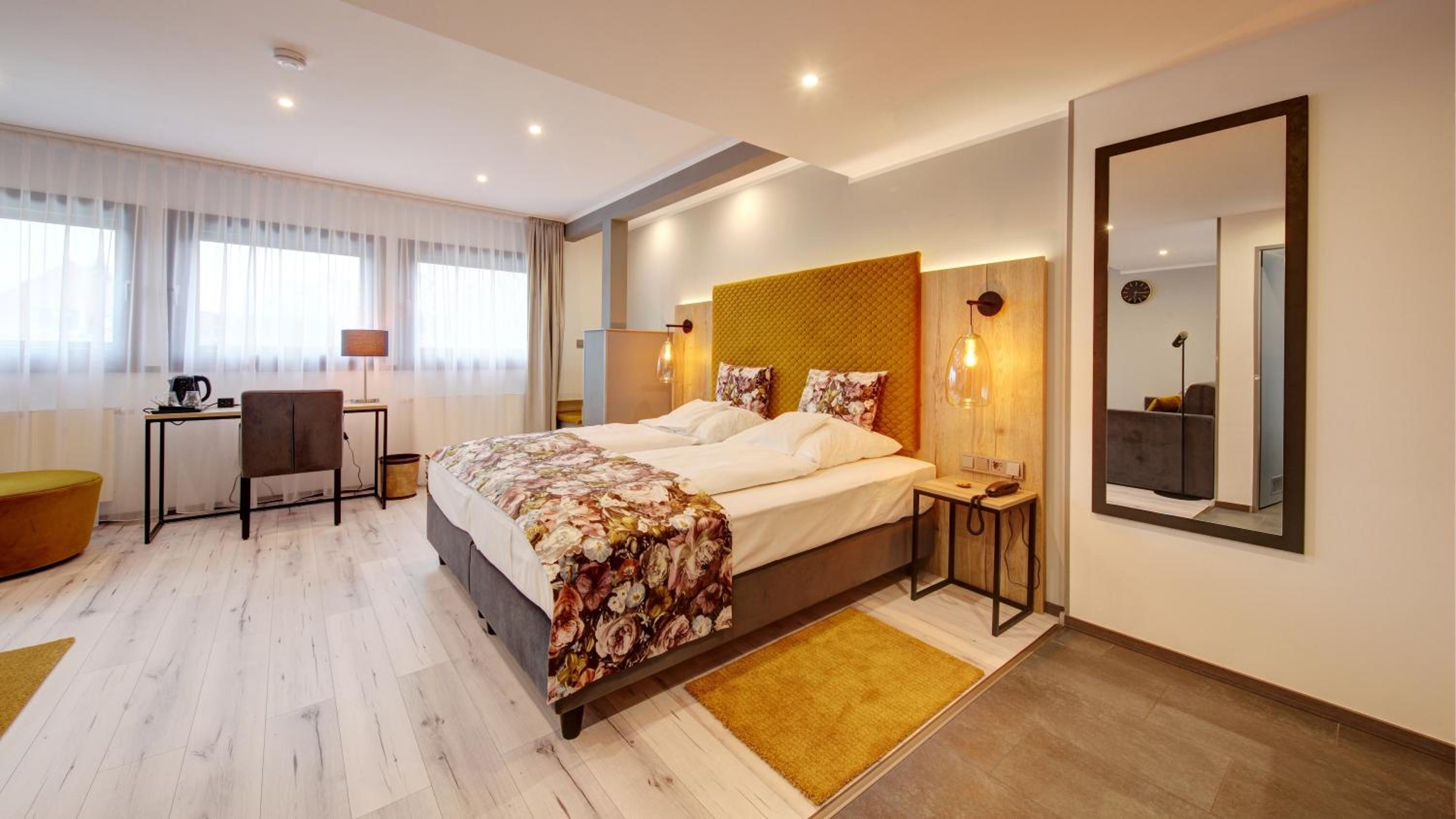 Superior Double Room - Photo 2