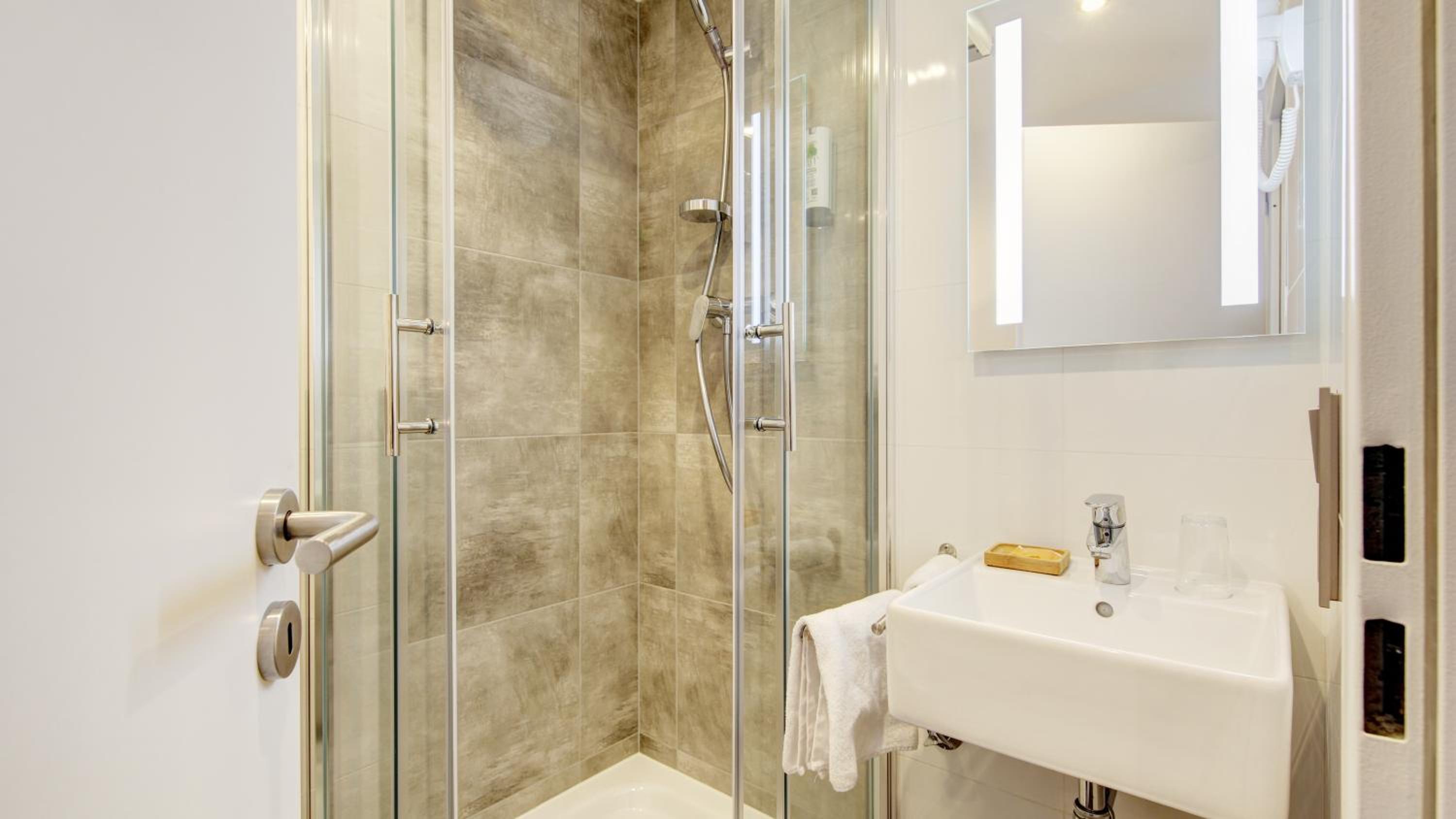 Superior Double Room - Photo 20
