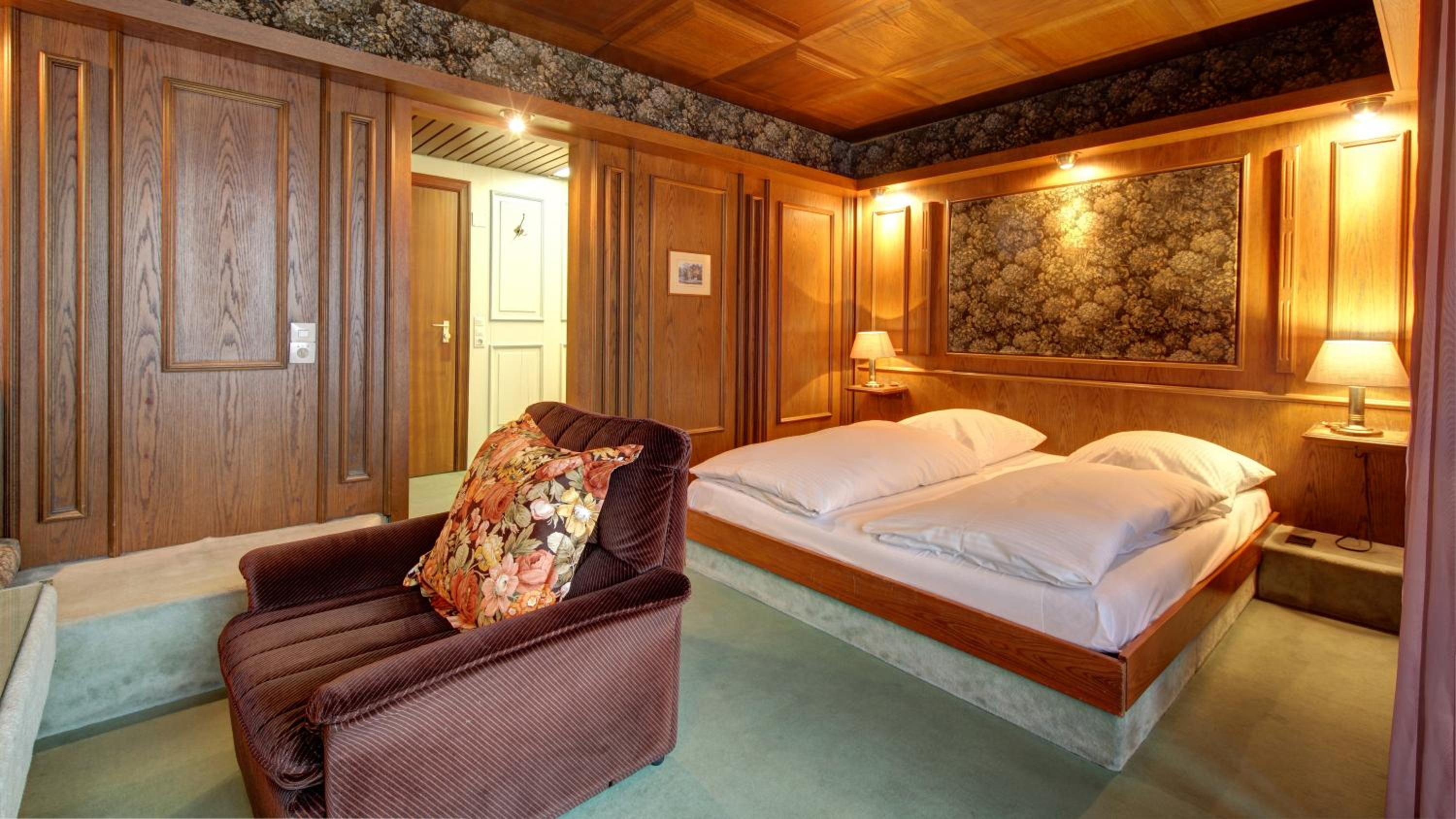 Double Room - Photo 10