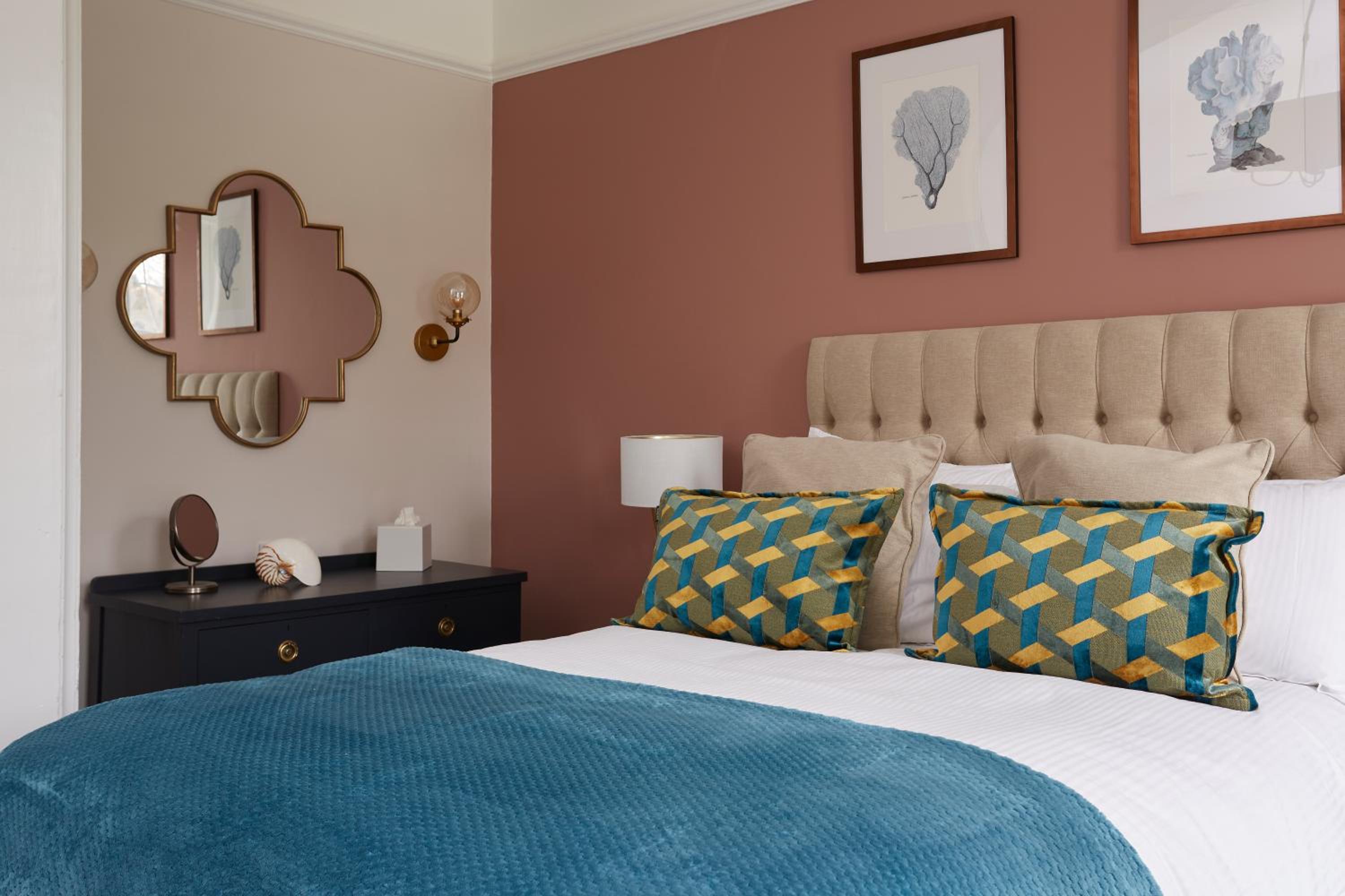 Deluxe King Room photo 2