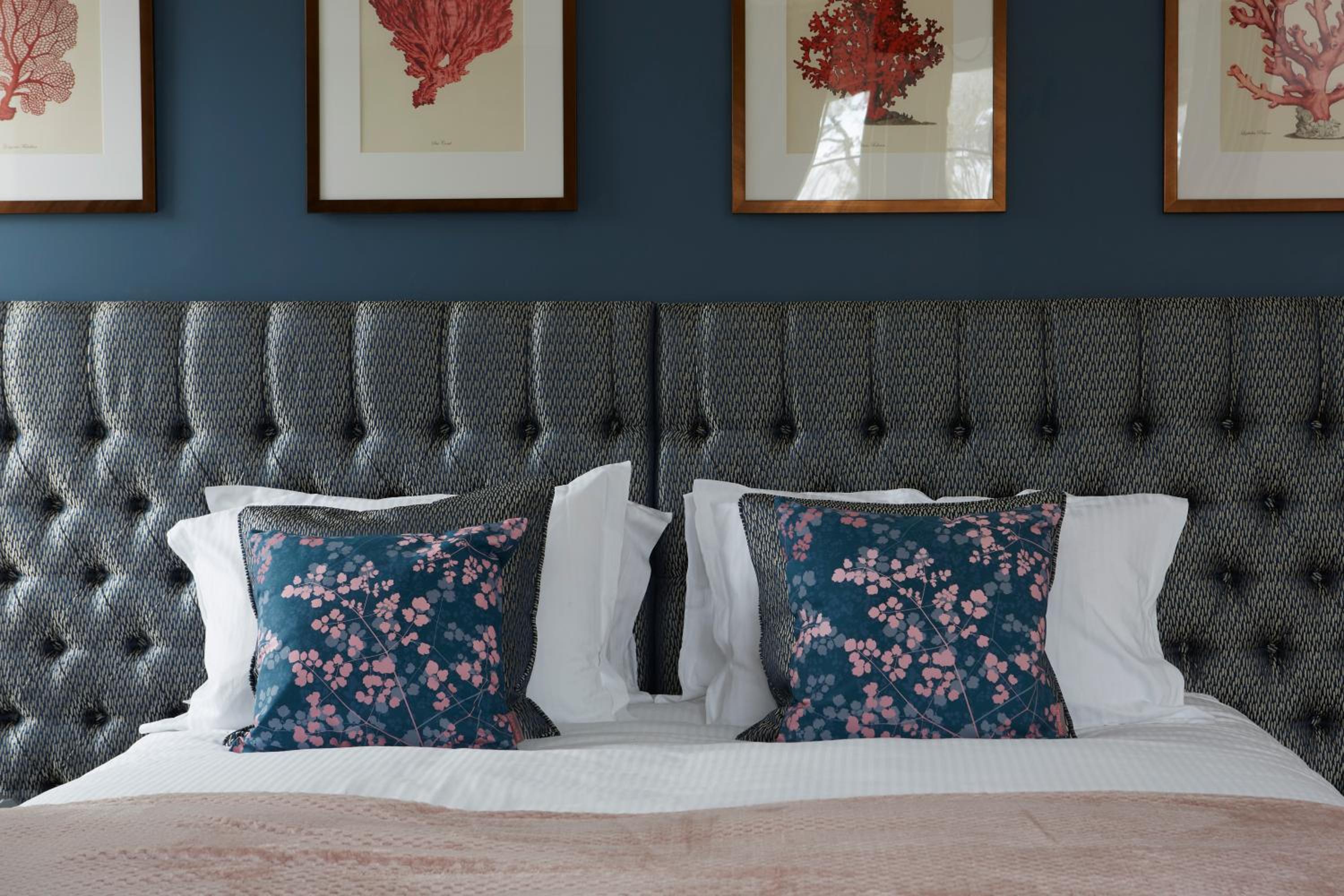 Double or Twin Room with View photo 2