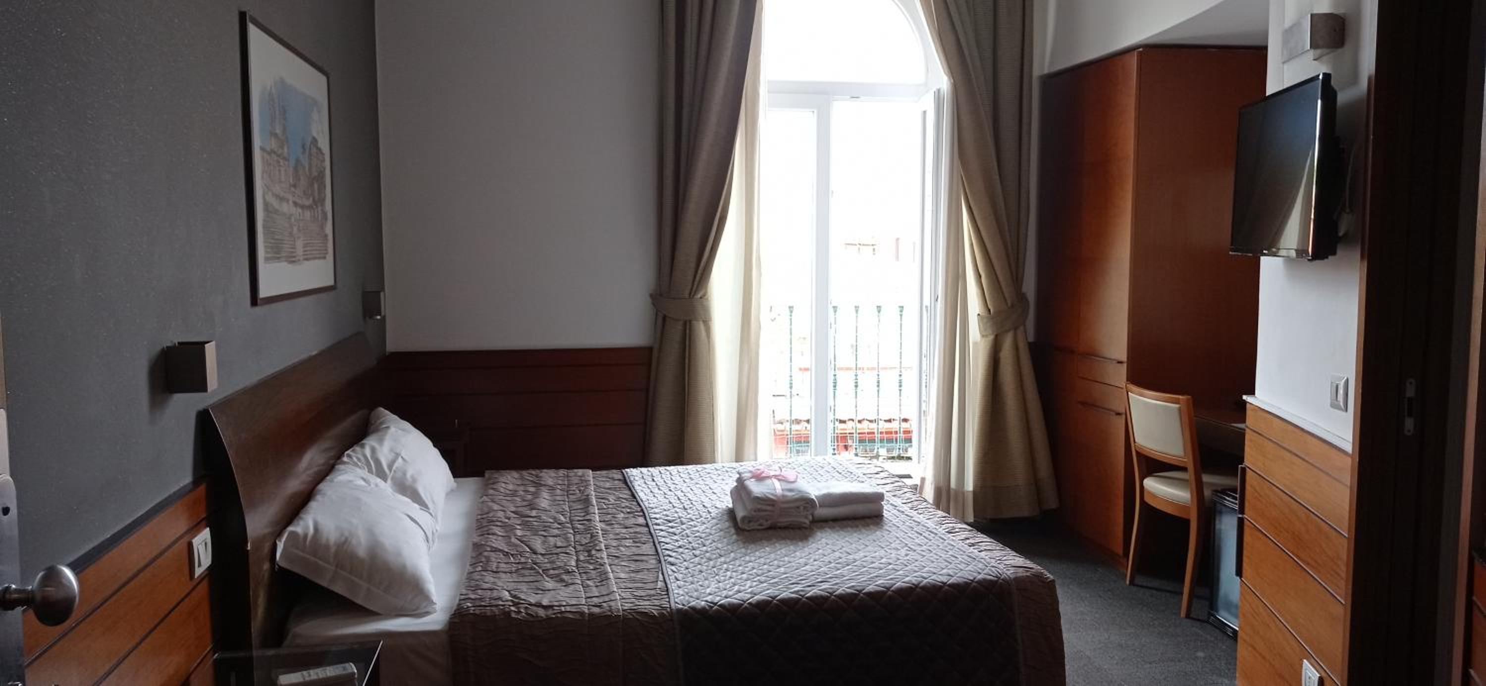 Double Room photo 1