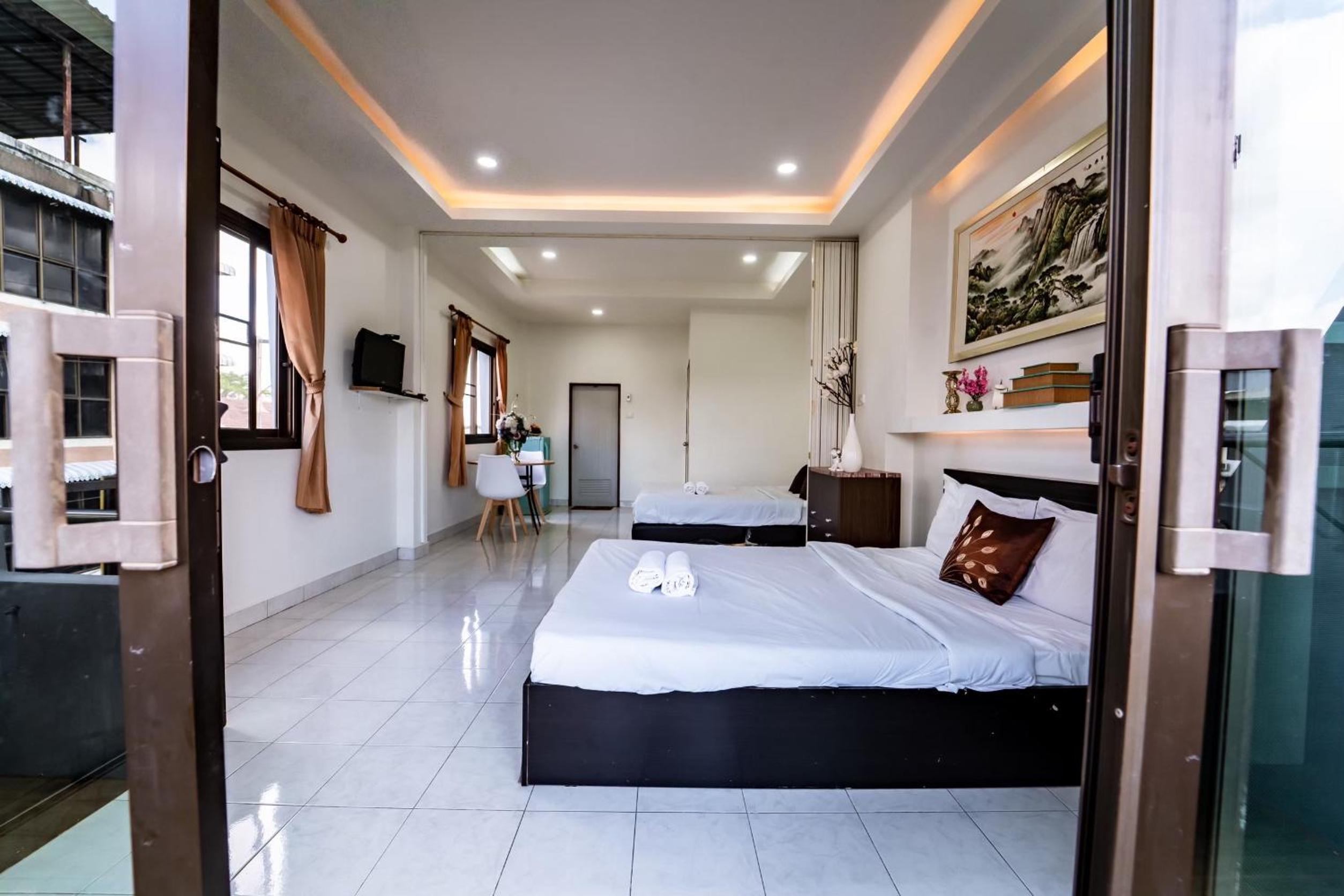 Deluxe Triple Room