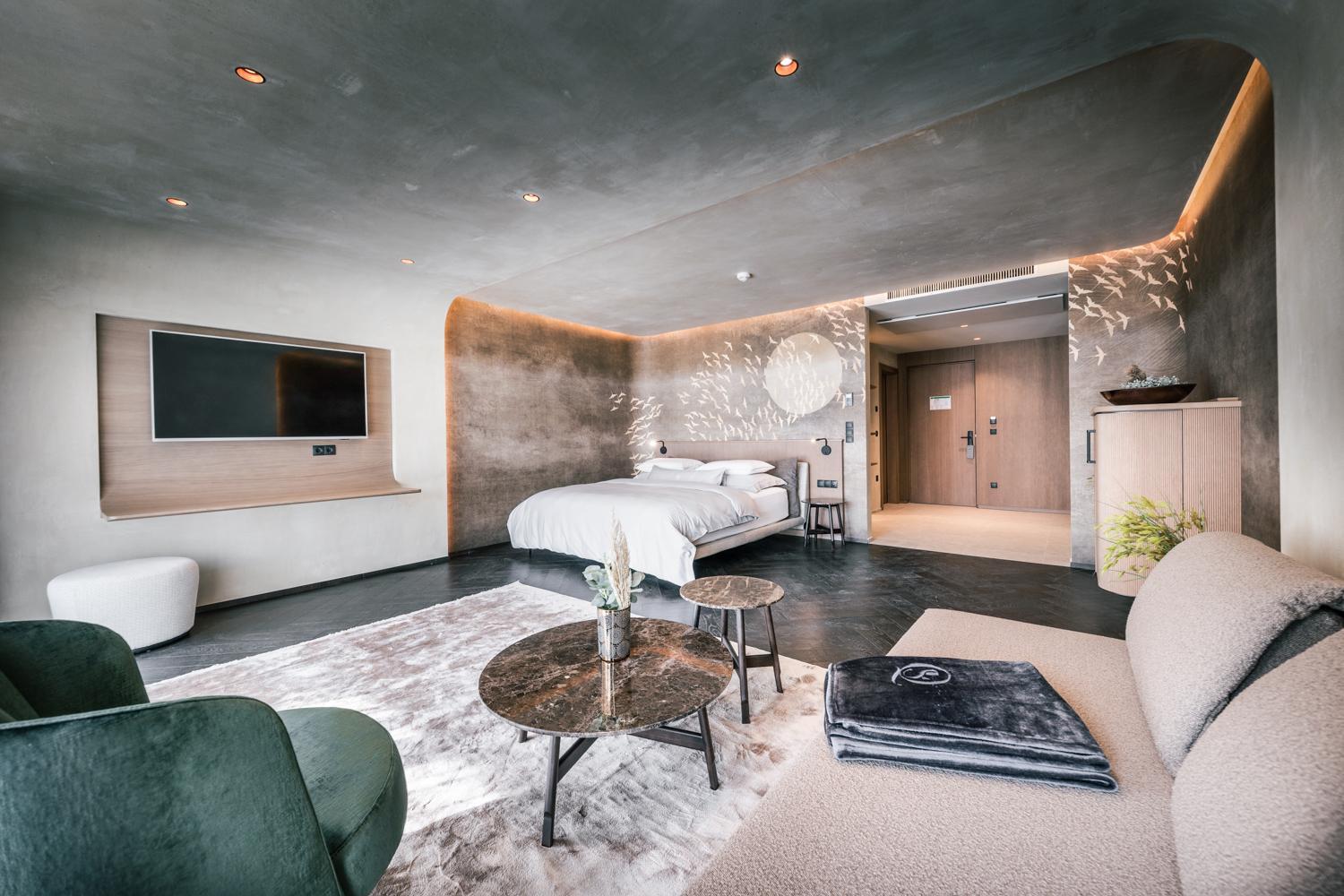 Junior Suite with Balcony