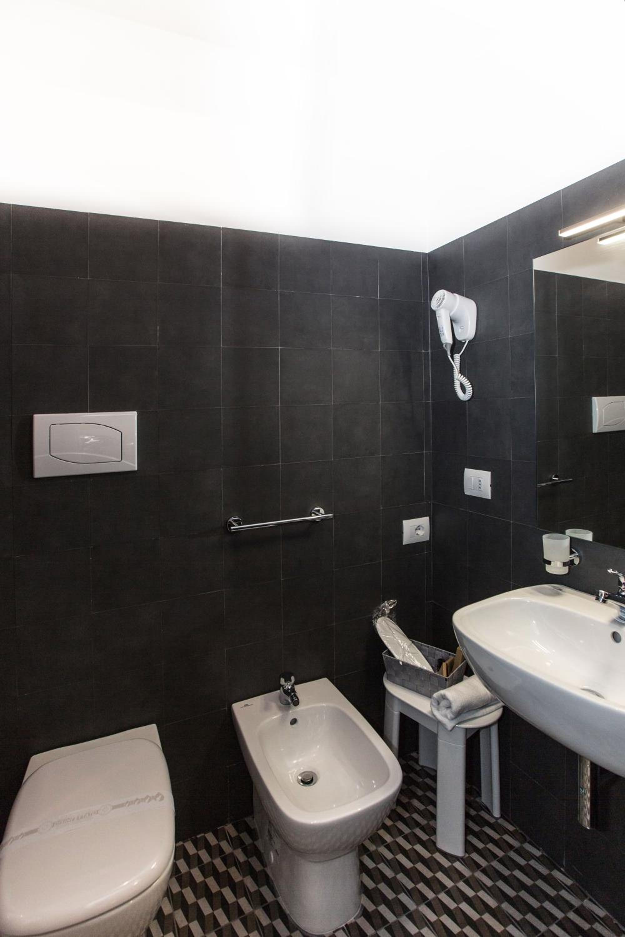 Triple Room - Photo 5