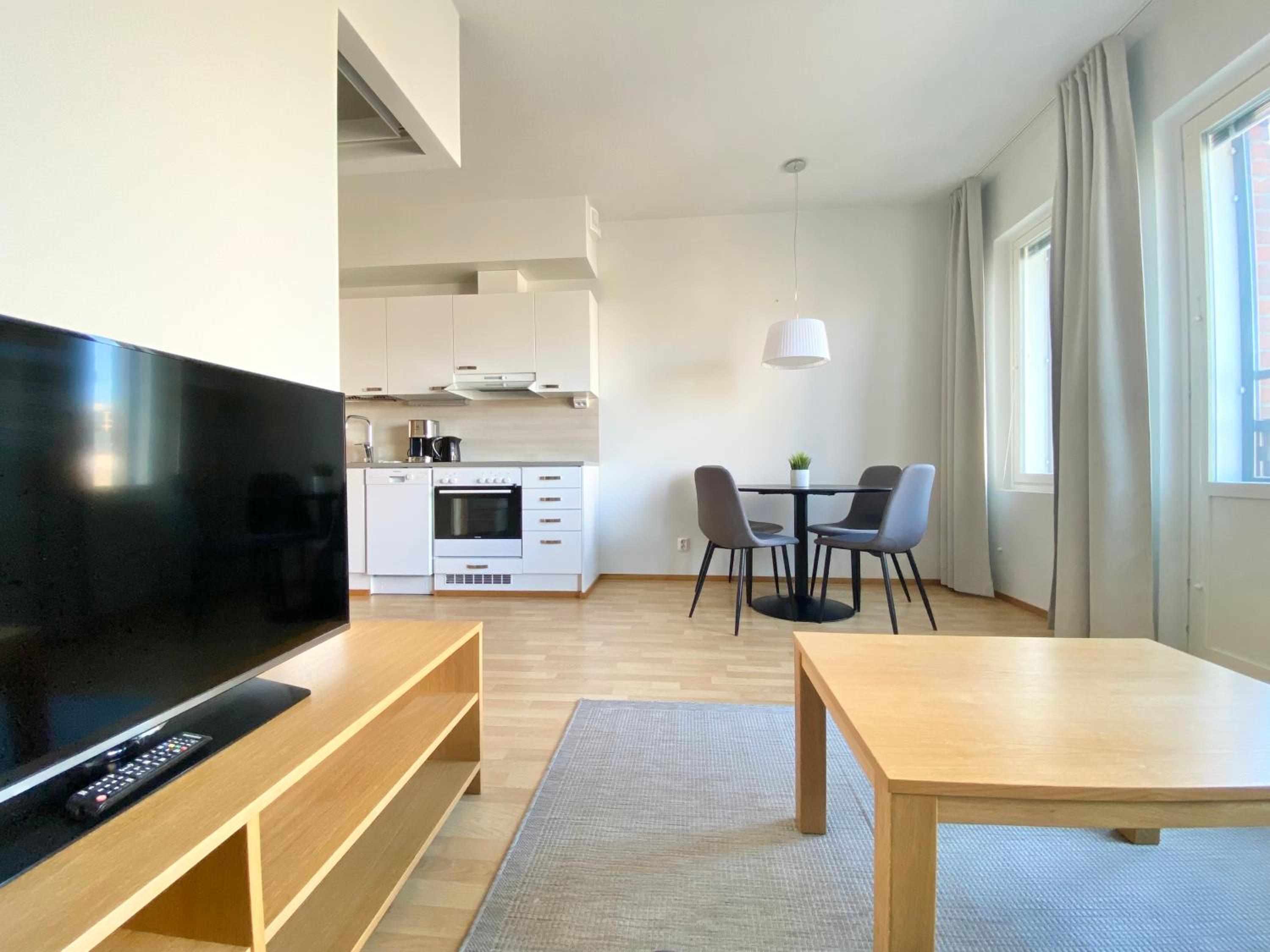 One-Bedroom Apartment - Photo 17