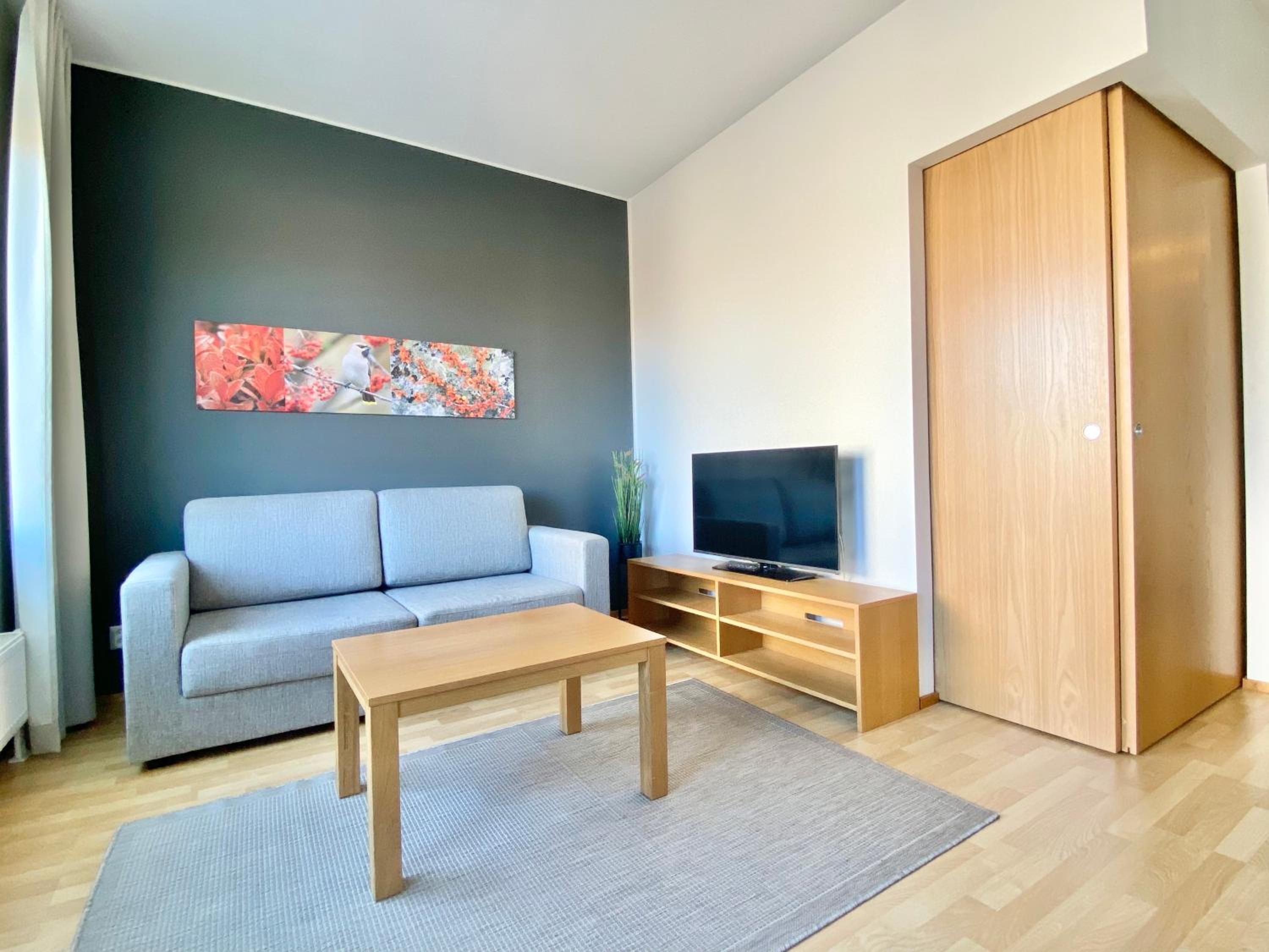 One-Bedroom Apartment - Photo 22