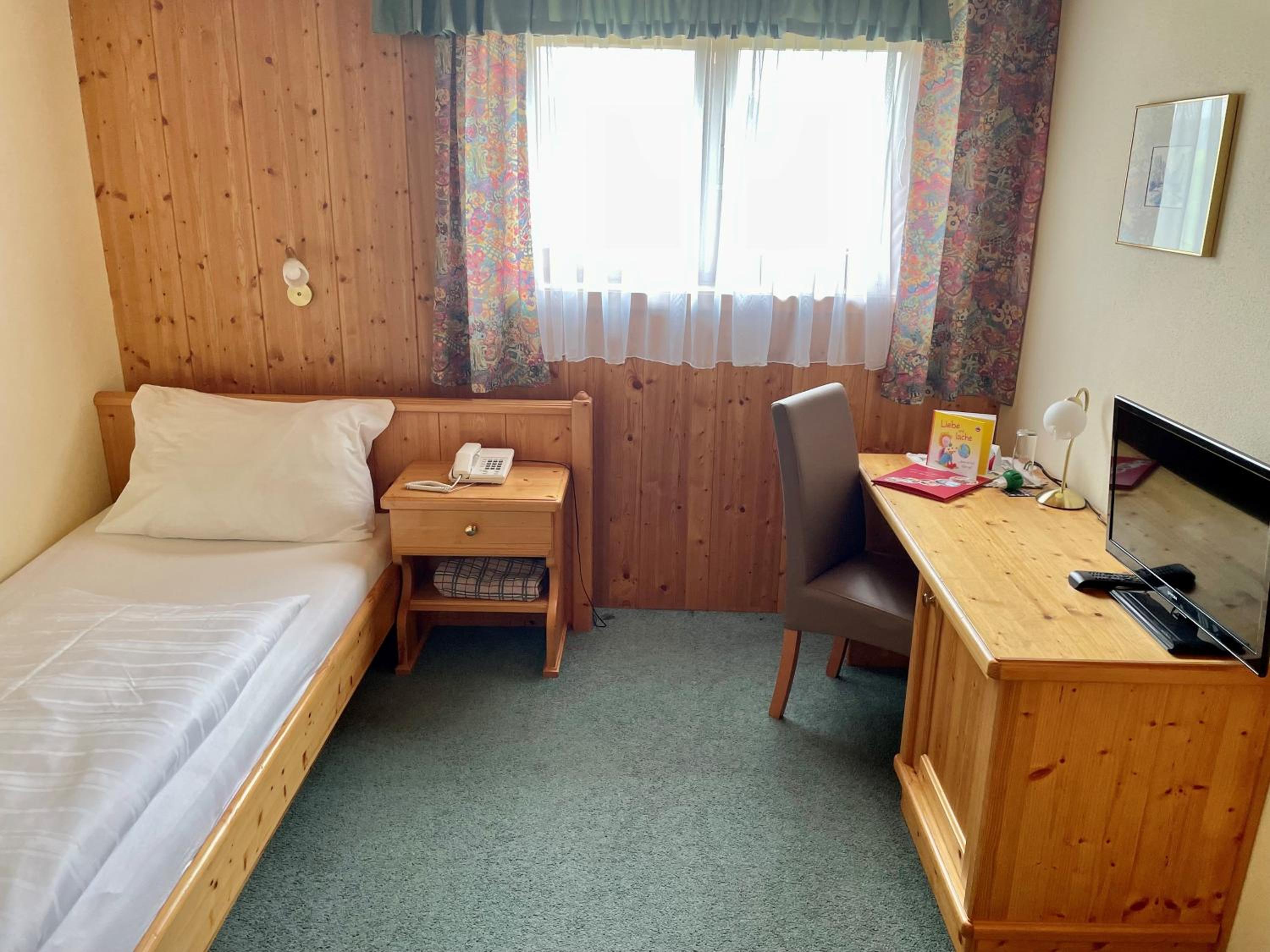 Small Single Room