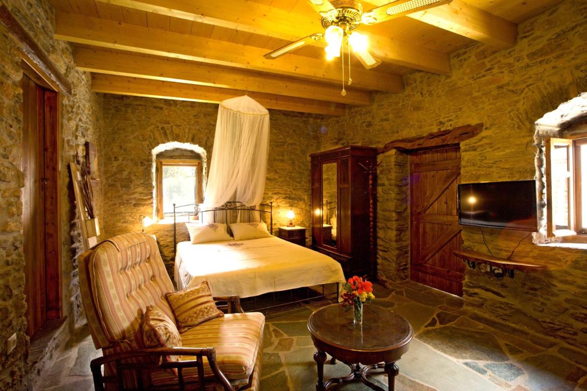 Deluxe Junior Suite photo 1