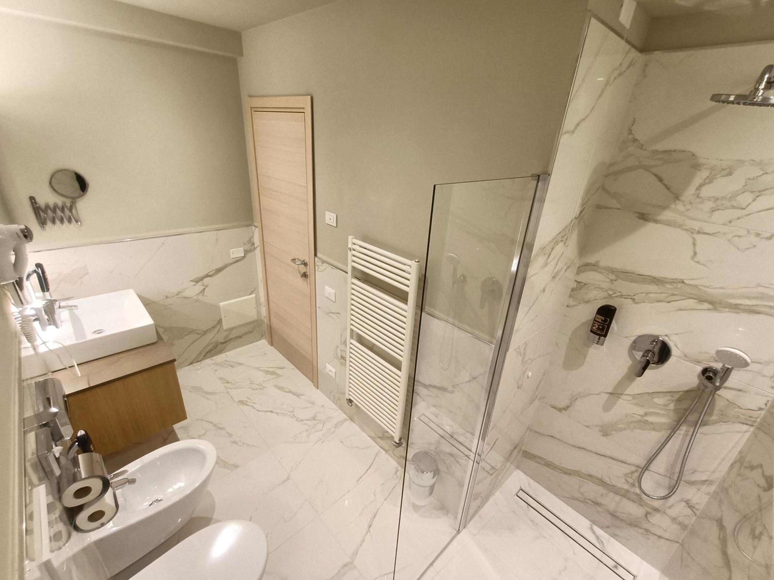 Junior Suite - Photo 5