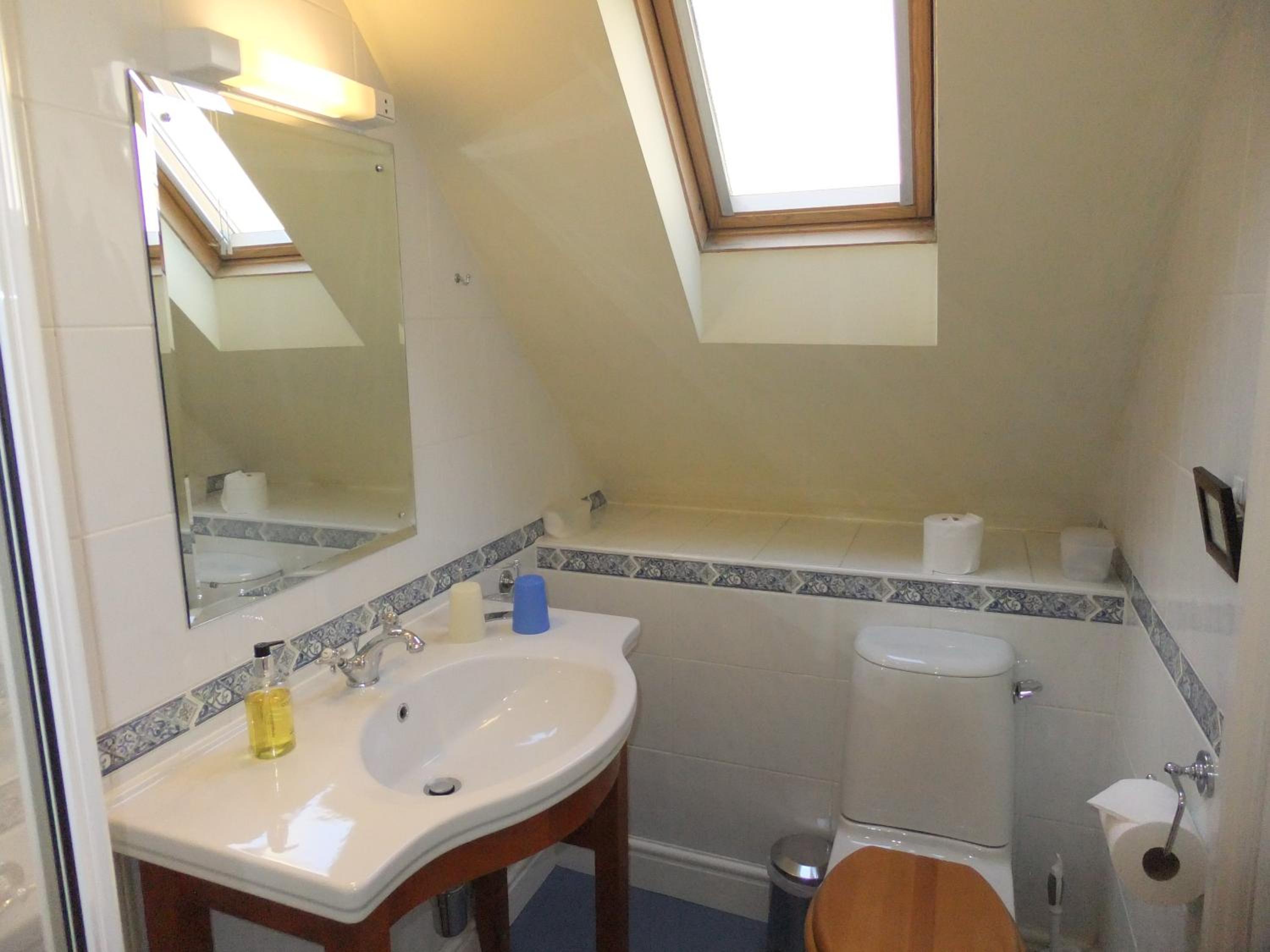 Double Room - Second Floor photo 2