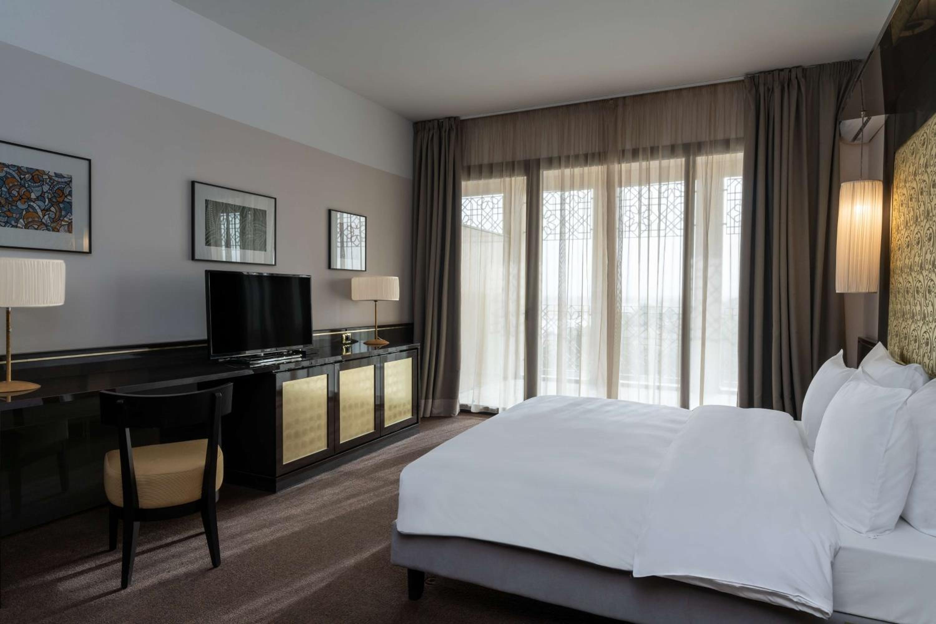 Superior Room - City view - Photo 1
