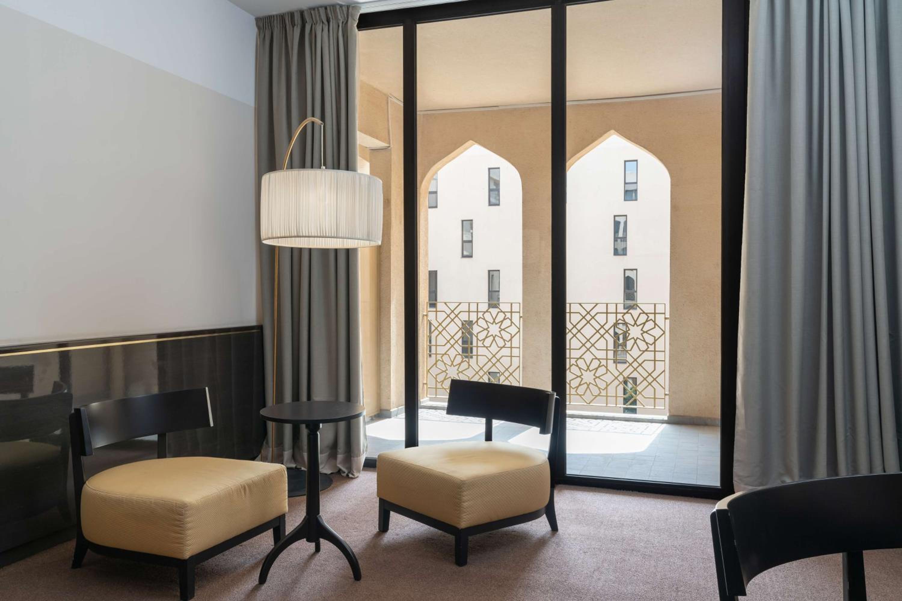 Premium Room - Patio View - Photo 6