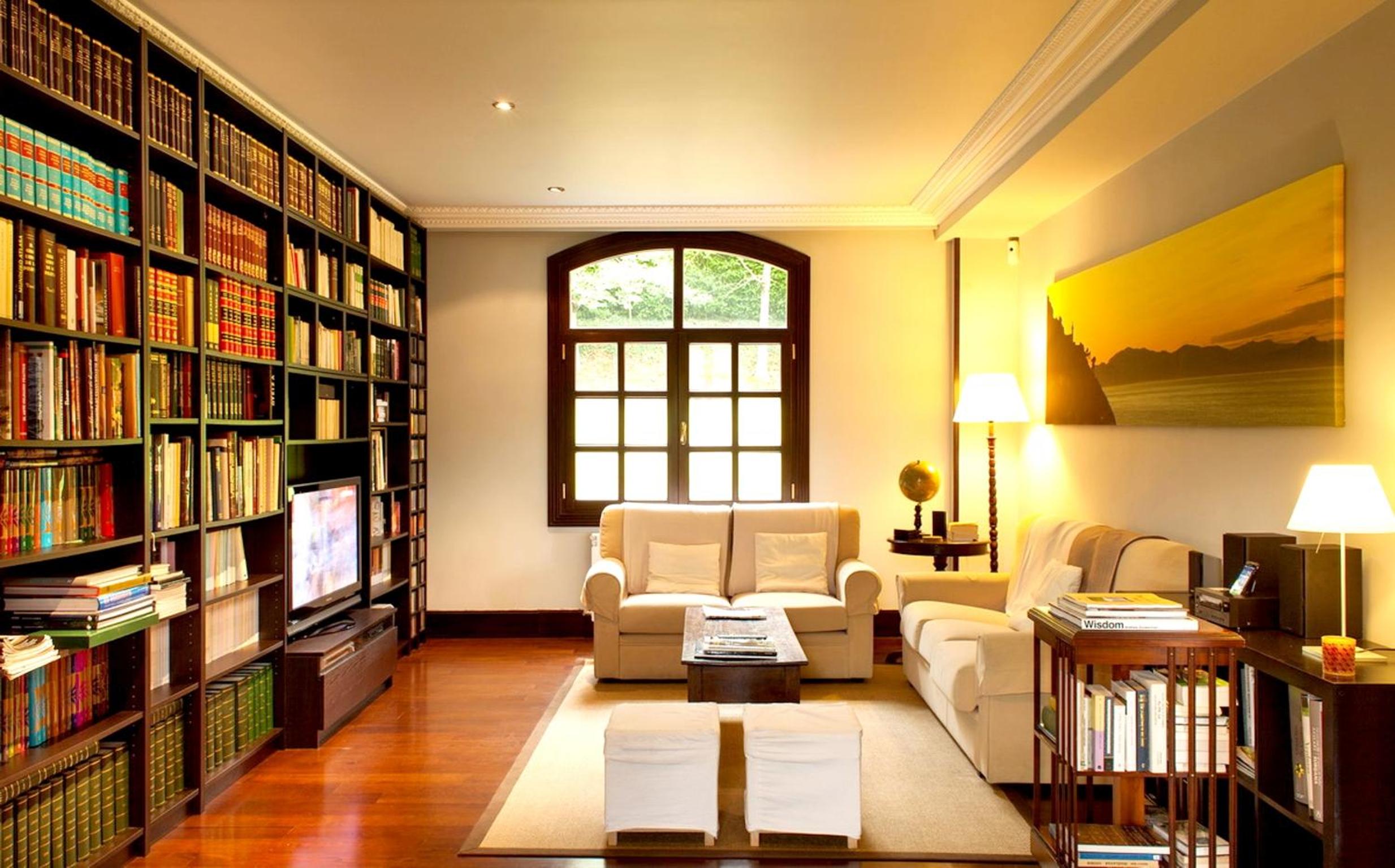 Six-Bedroom Holiday Home photo 3